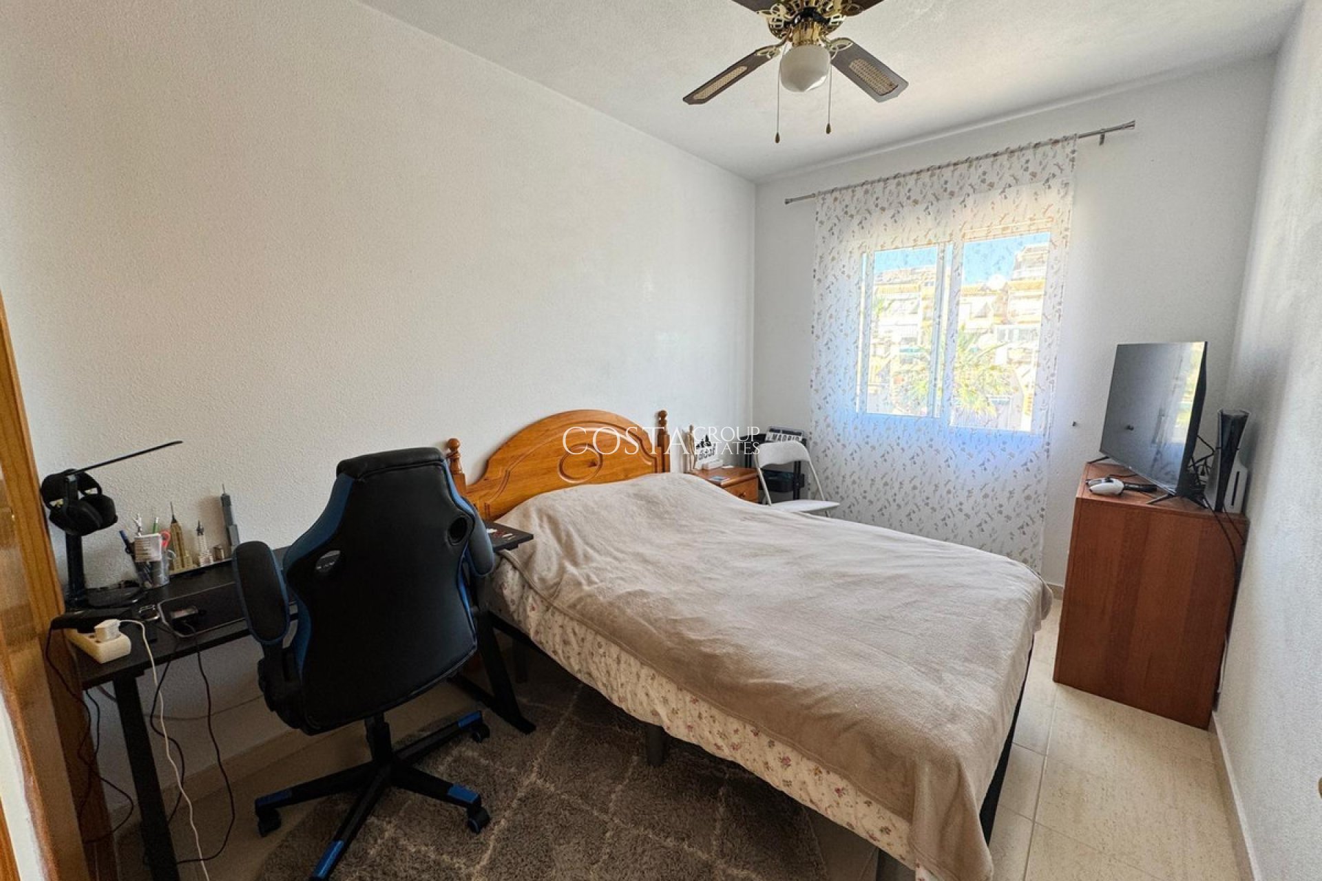 Resale - House -
Orihuela - Orihuela Costa