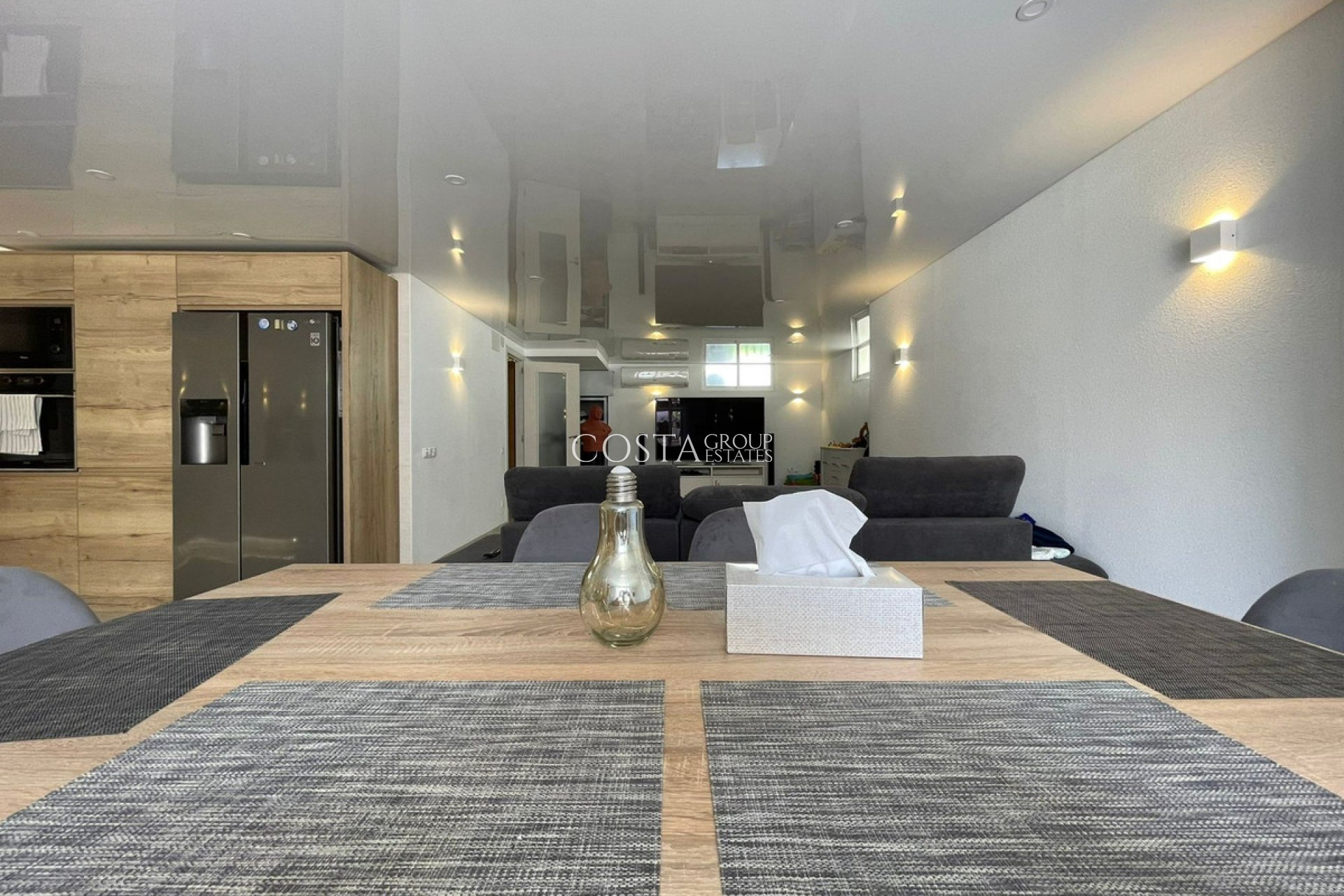 Resale - House -
Orihuela - Orihuela Costa