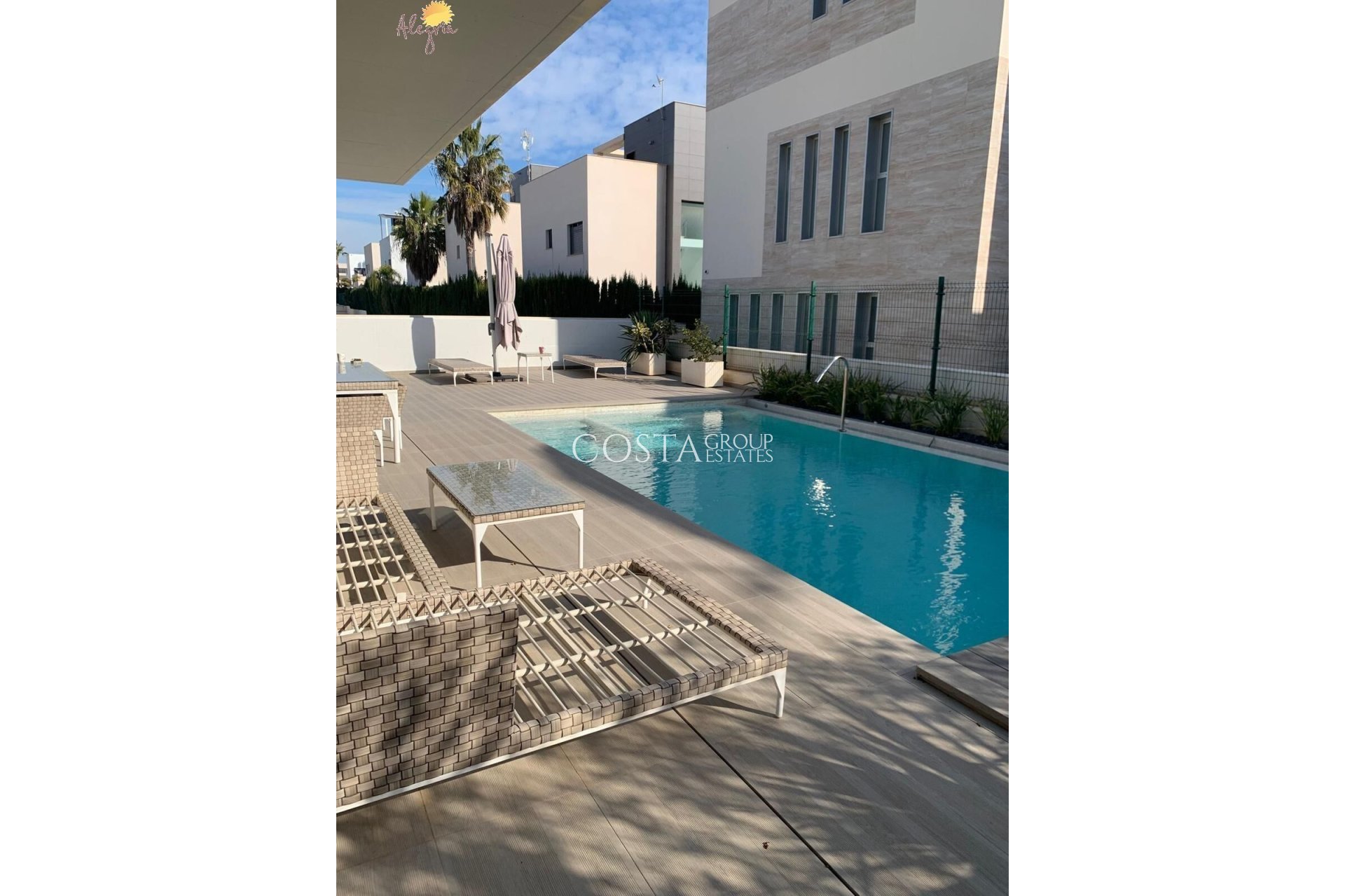Resale - House -
Orihuela - Orihuela Costa