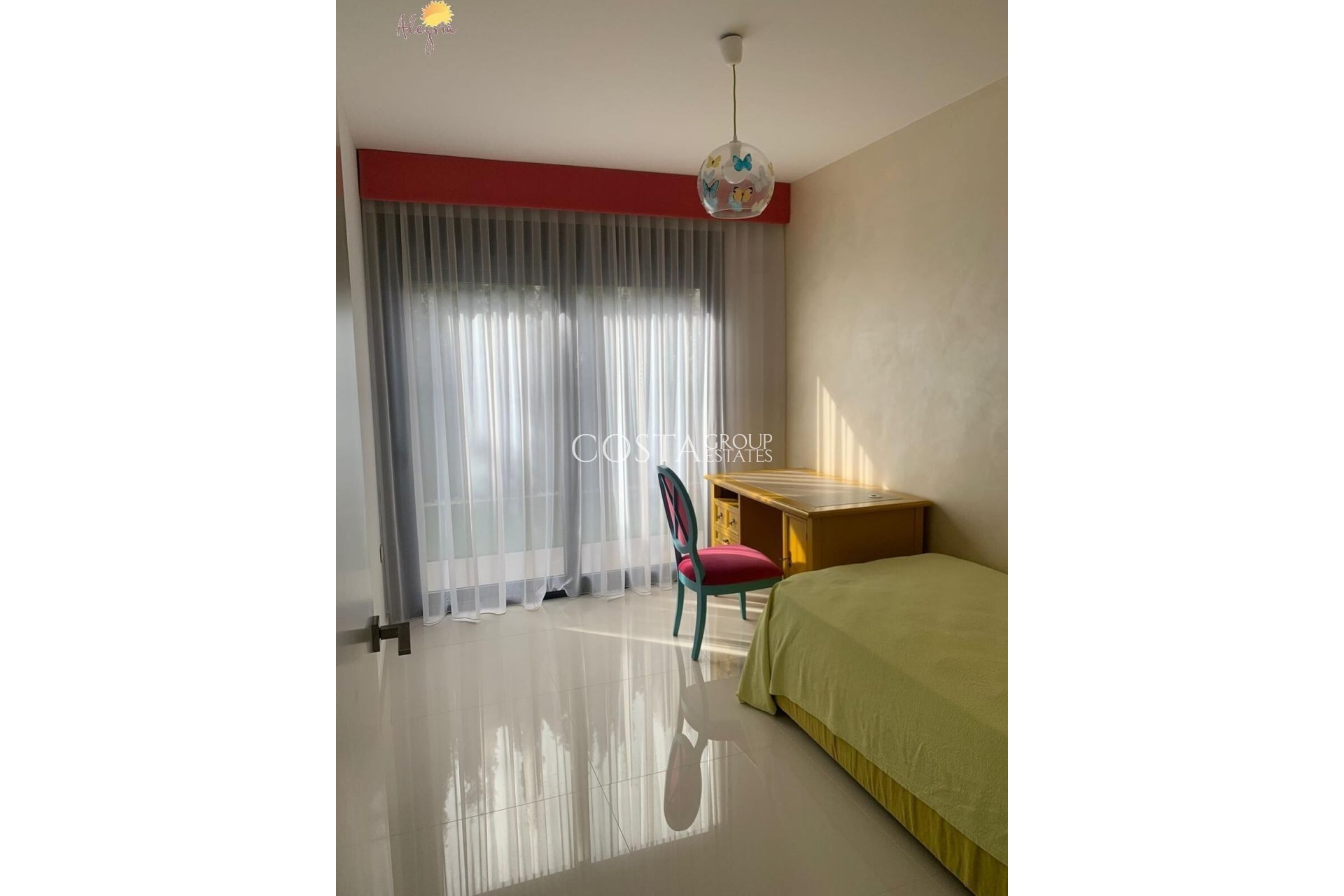 Resale - House -
Orihuela - Orihuela Costa