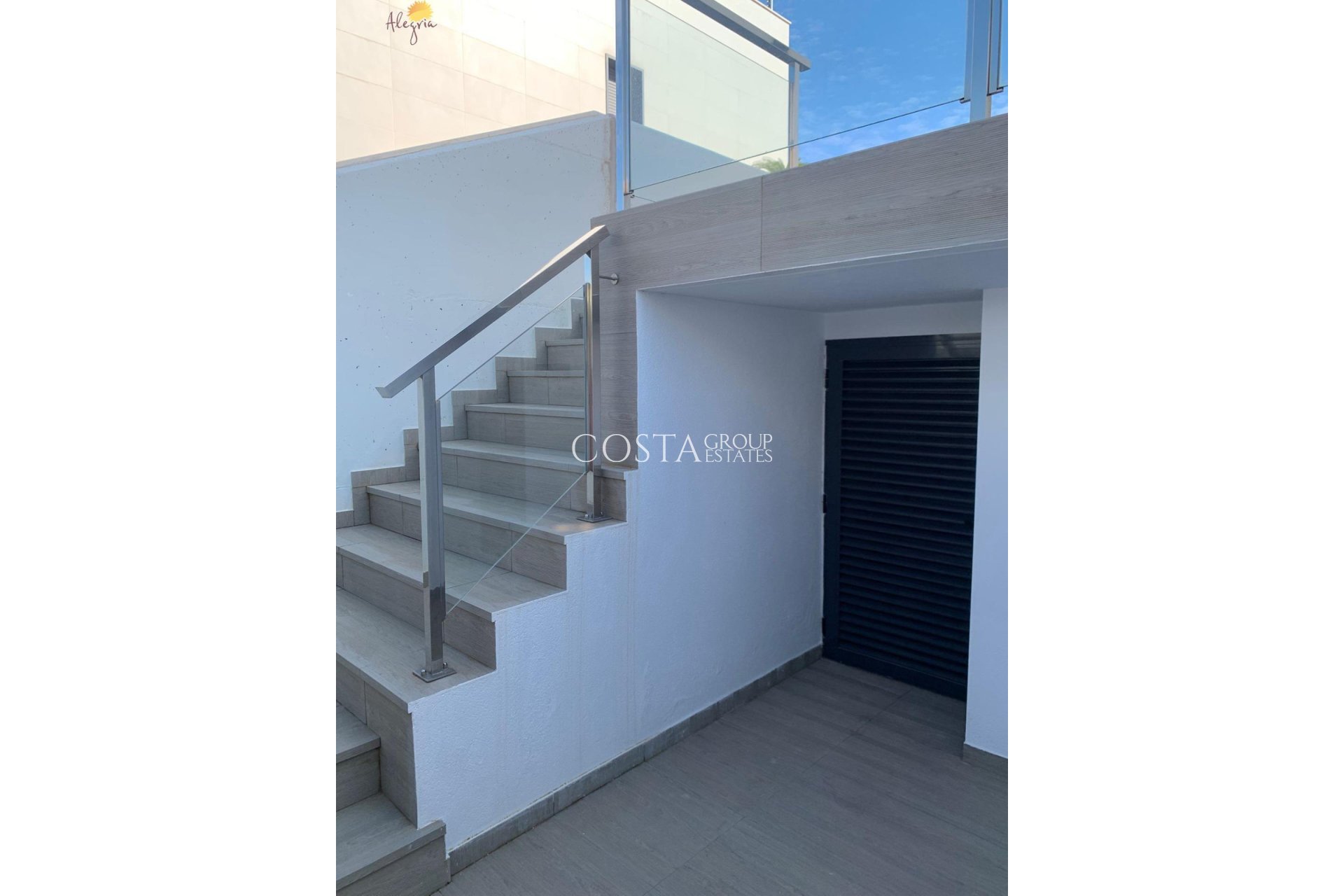 Resale - House -
Orihuela - Orihuela Costa