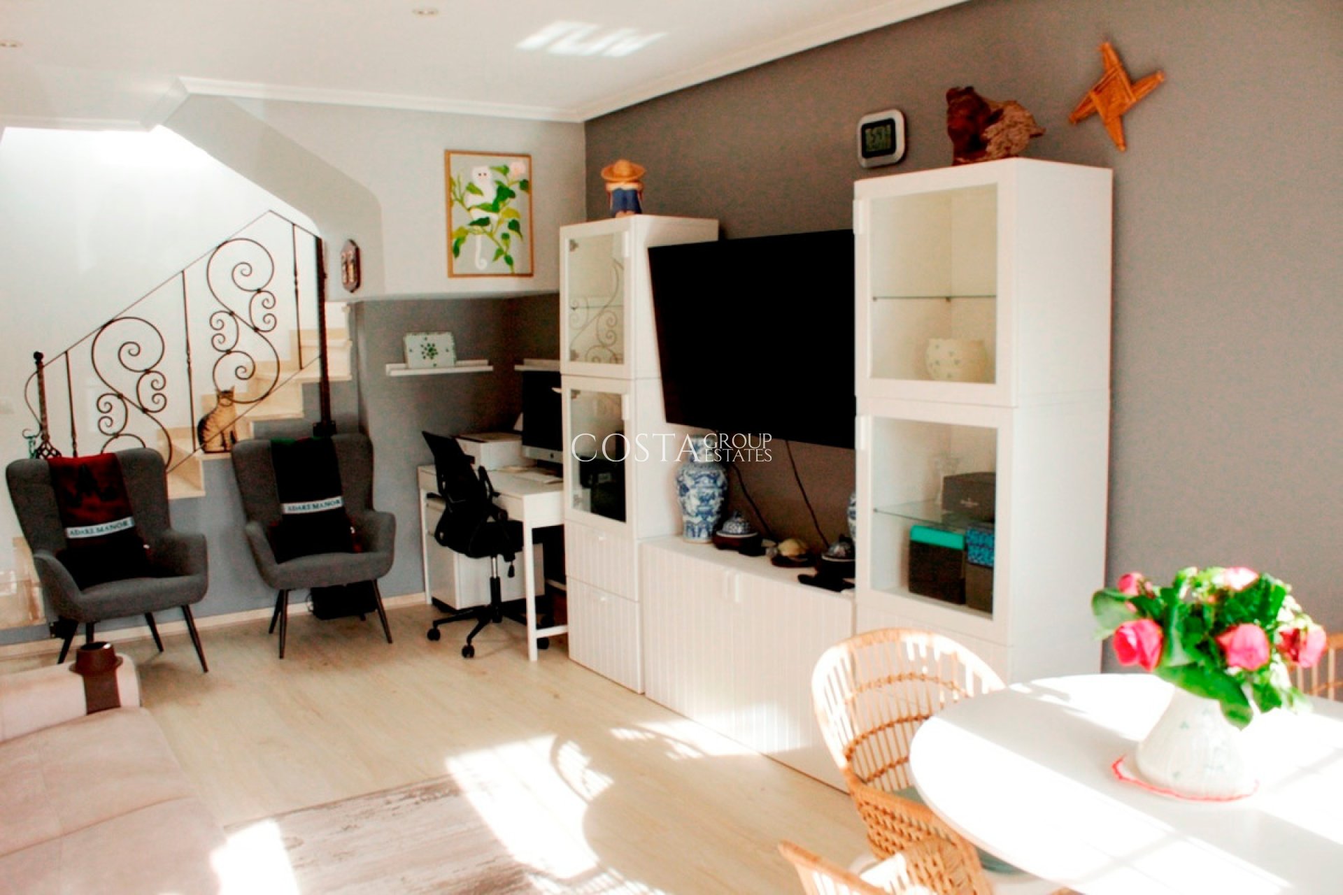 Resale - House -
Orihuela - Orihuela Costa