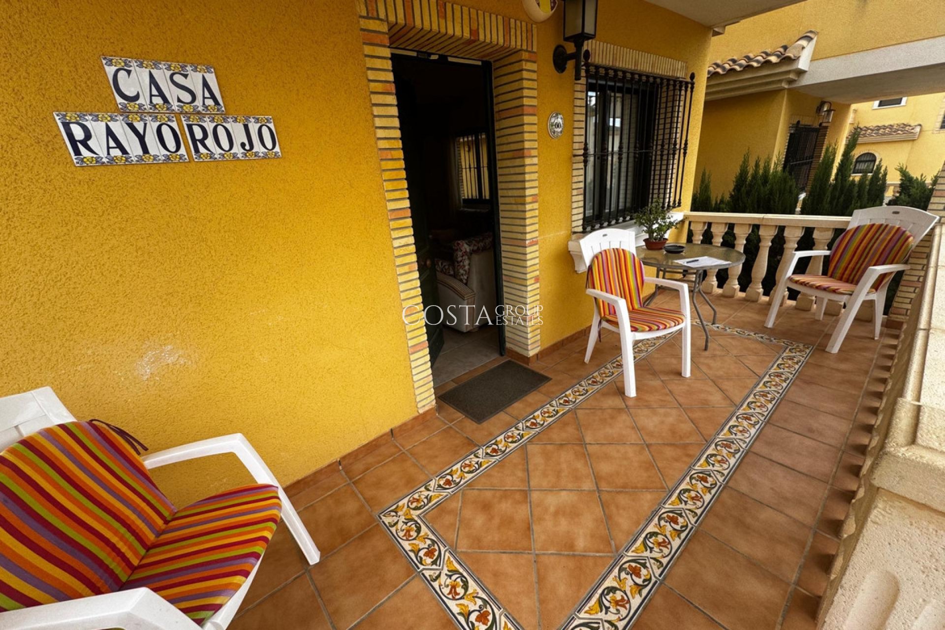 Resale - House -
Orihuela - Orihuela Costa