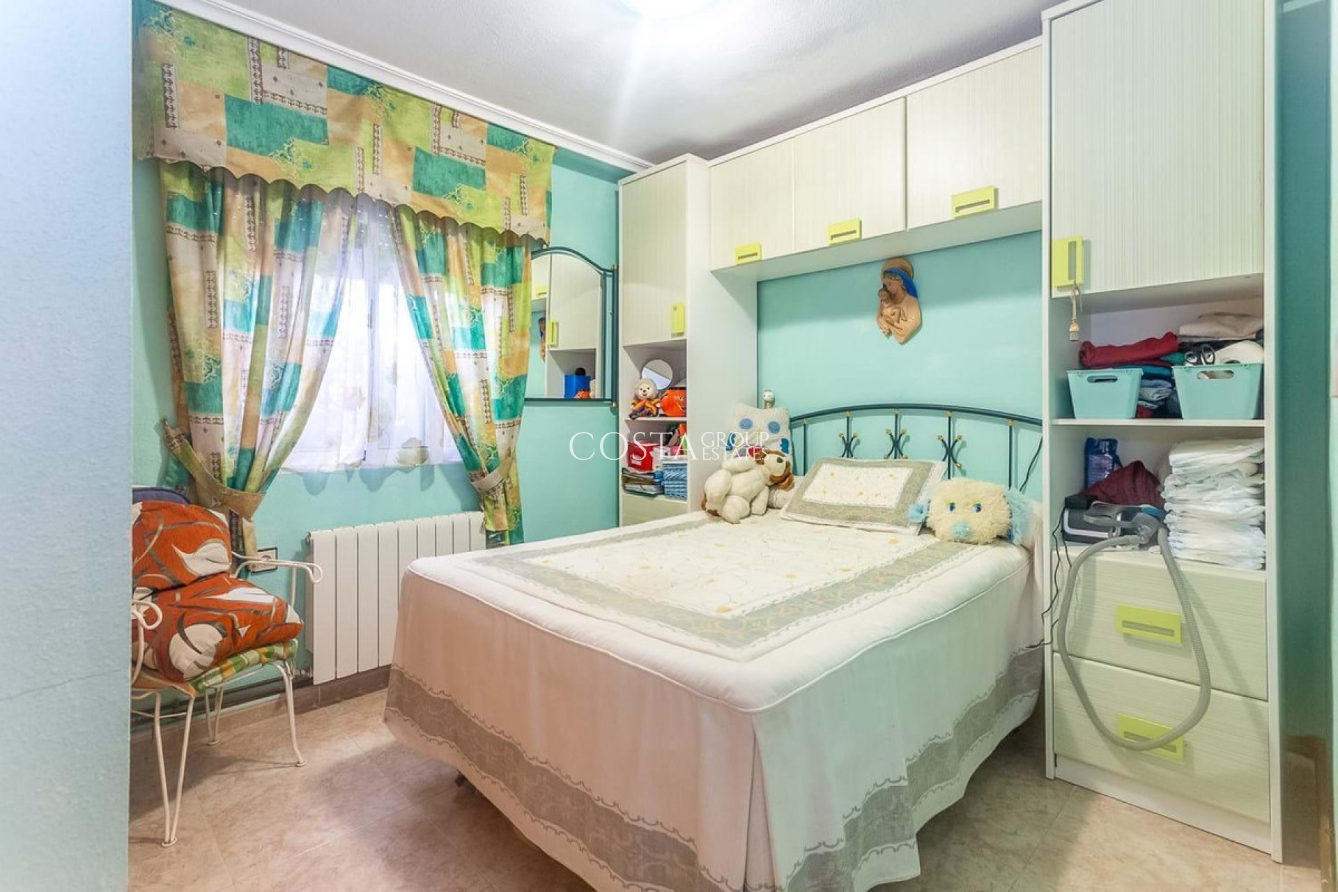 Resale - House -
Orihuela - Orihuela Costa