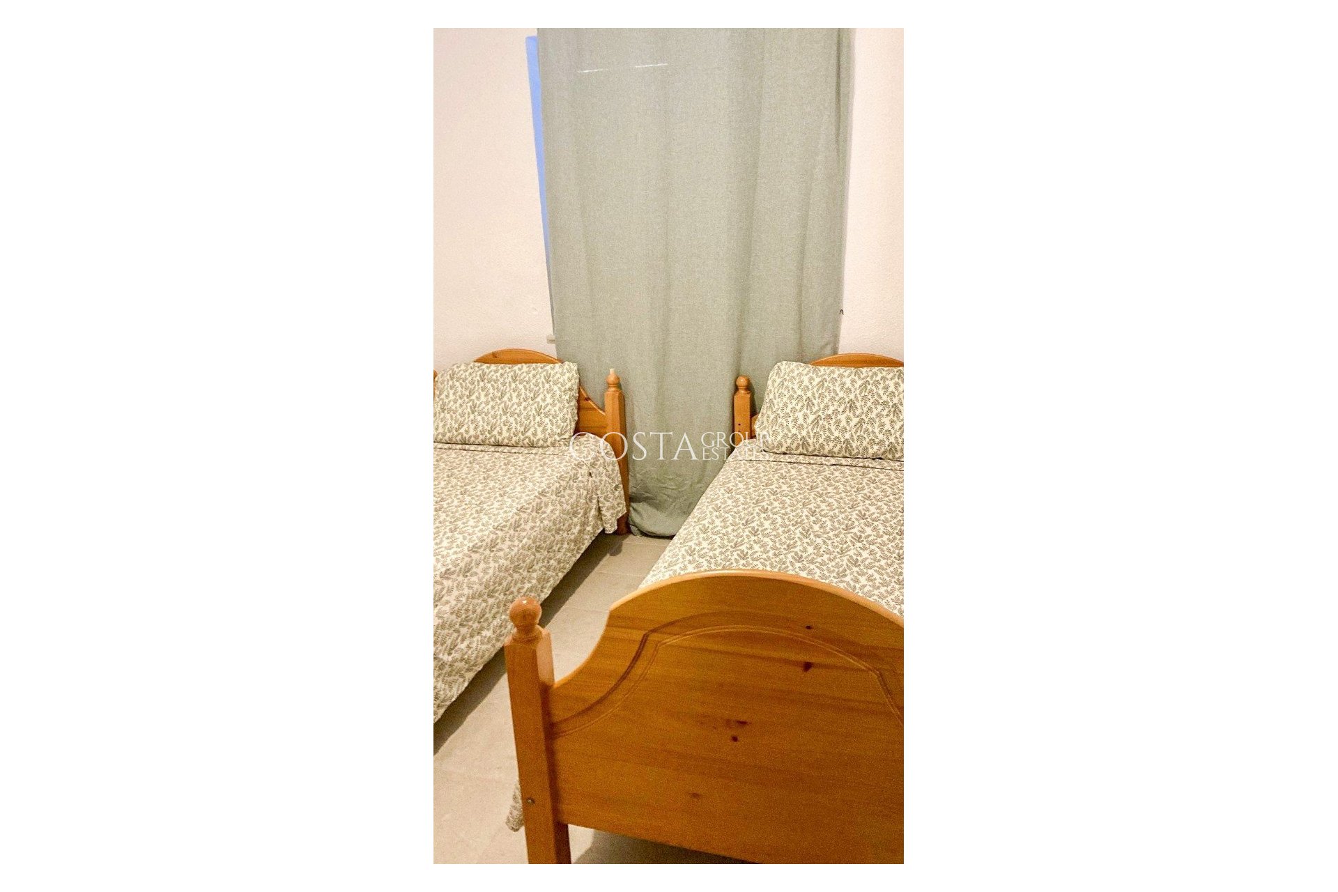 Resale - House -
Orihuela - Orihuela Costa