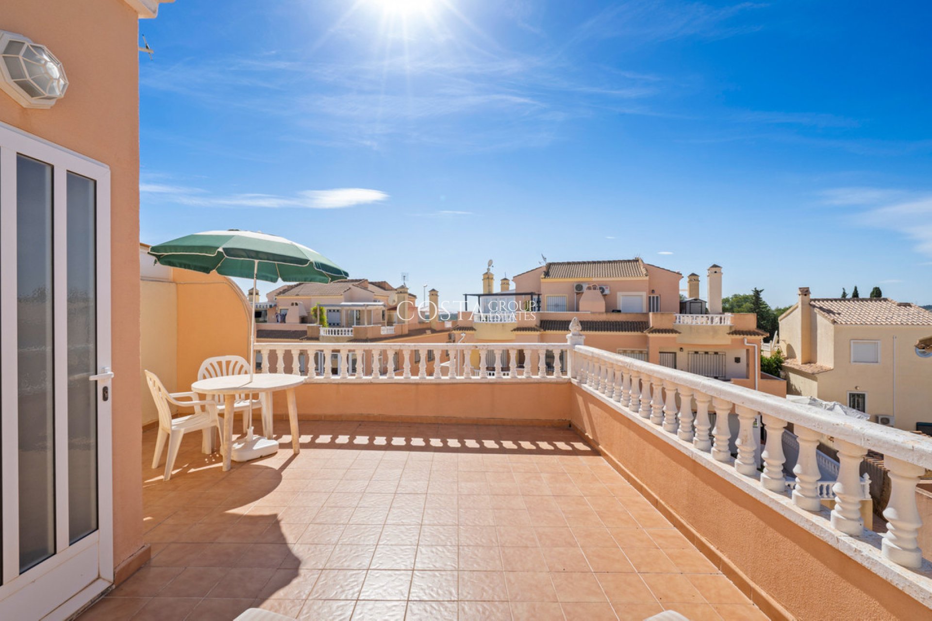 Resale - House -
Orihuela - Orihuela Costa