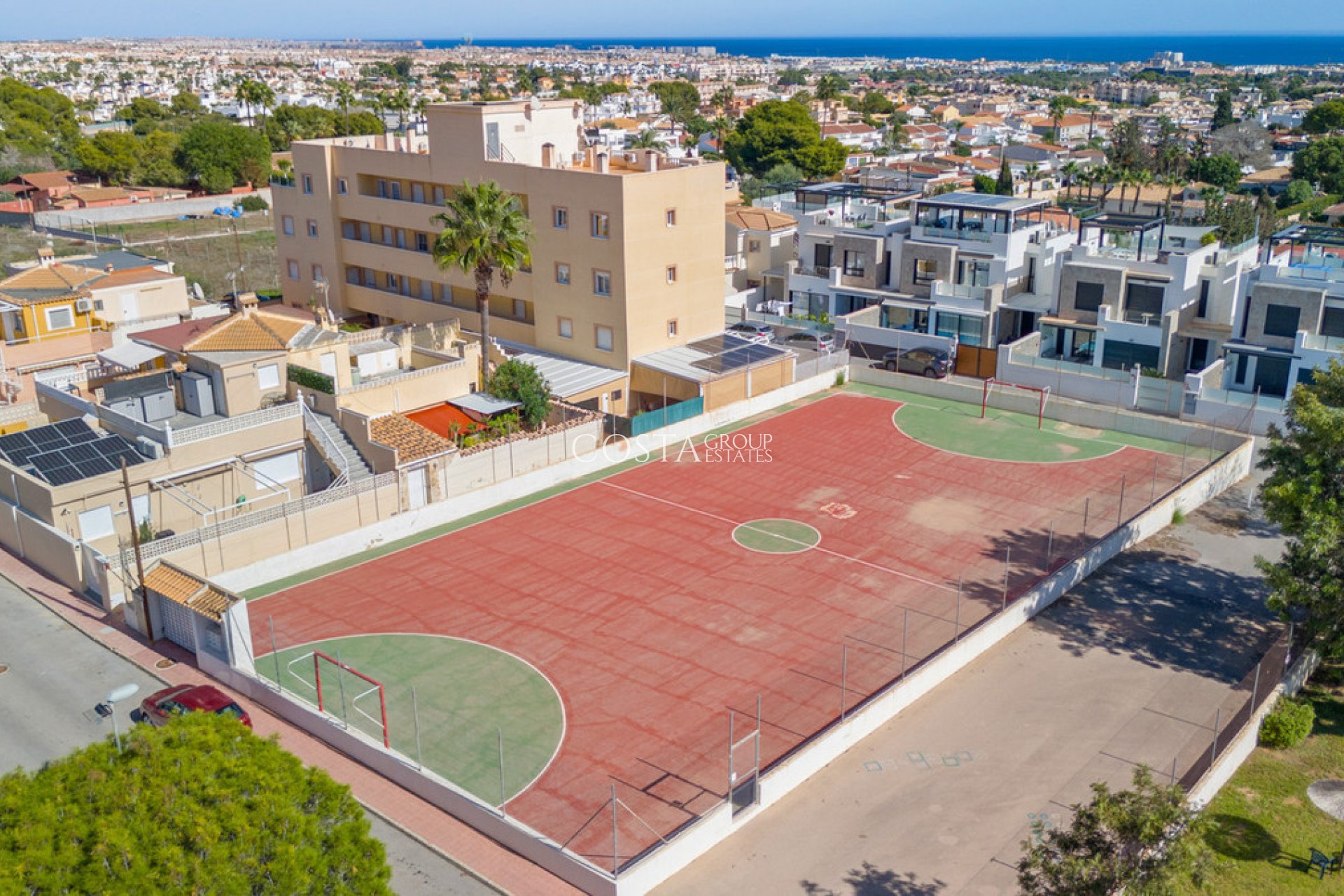 Resale - House -
Orihuela - Orihuela Costa