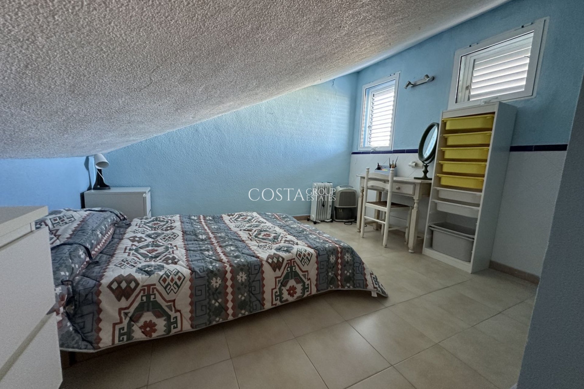 Resale - House -
Orihuela - Orihuela Costa