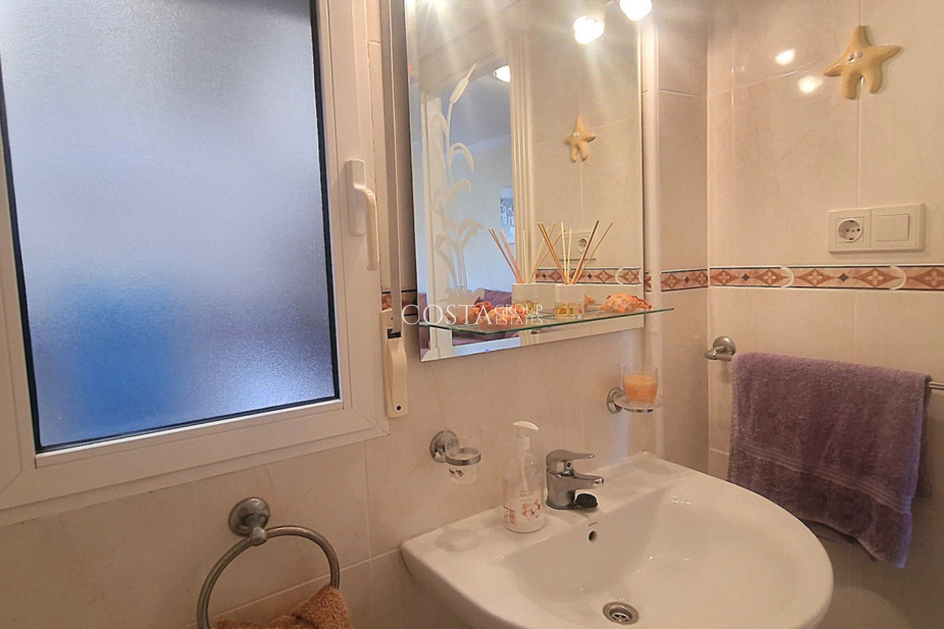 Resale - House -
Orihuela - Orihuela Costa