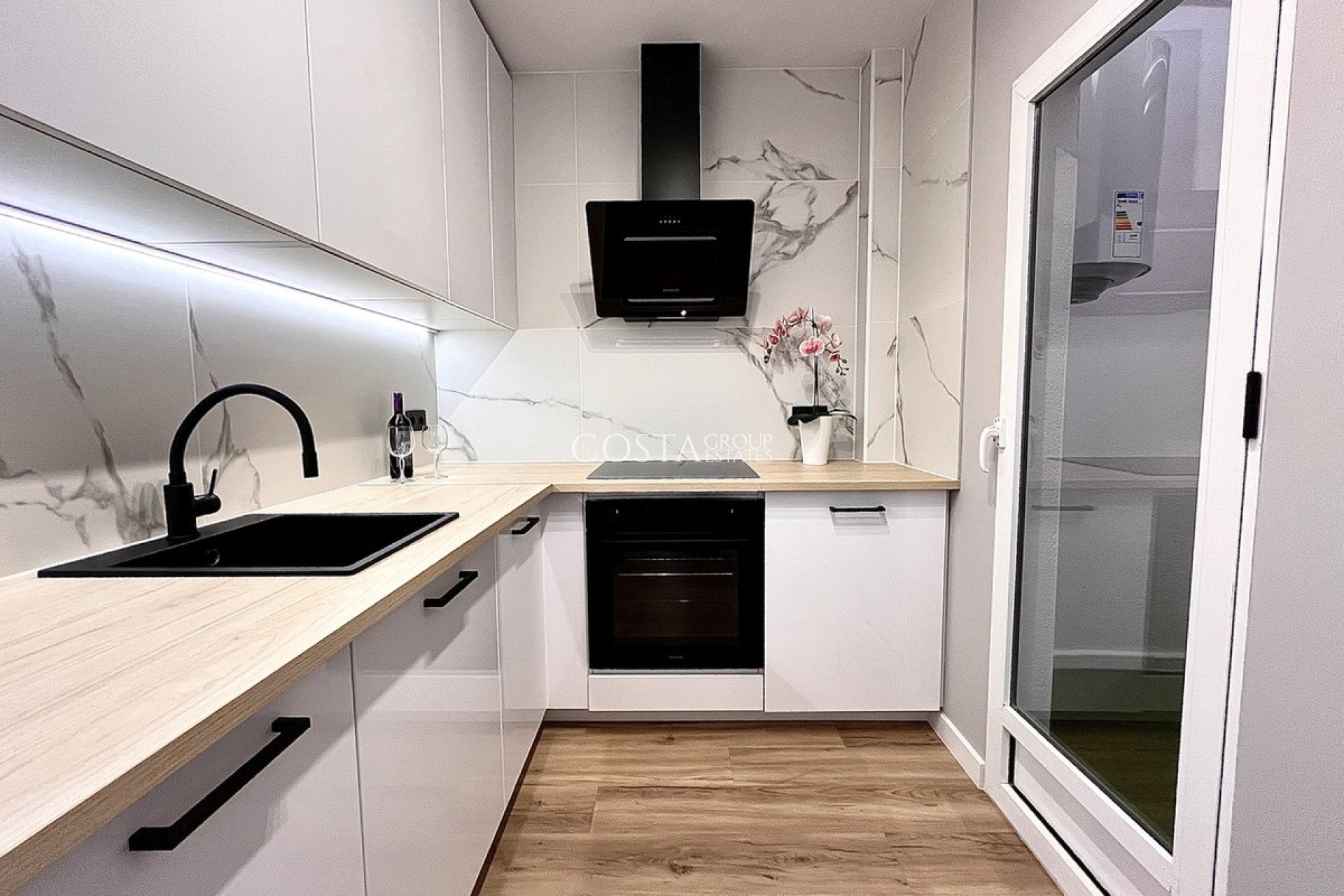 Resale - House -
Orihuela - Playa Flamenca