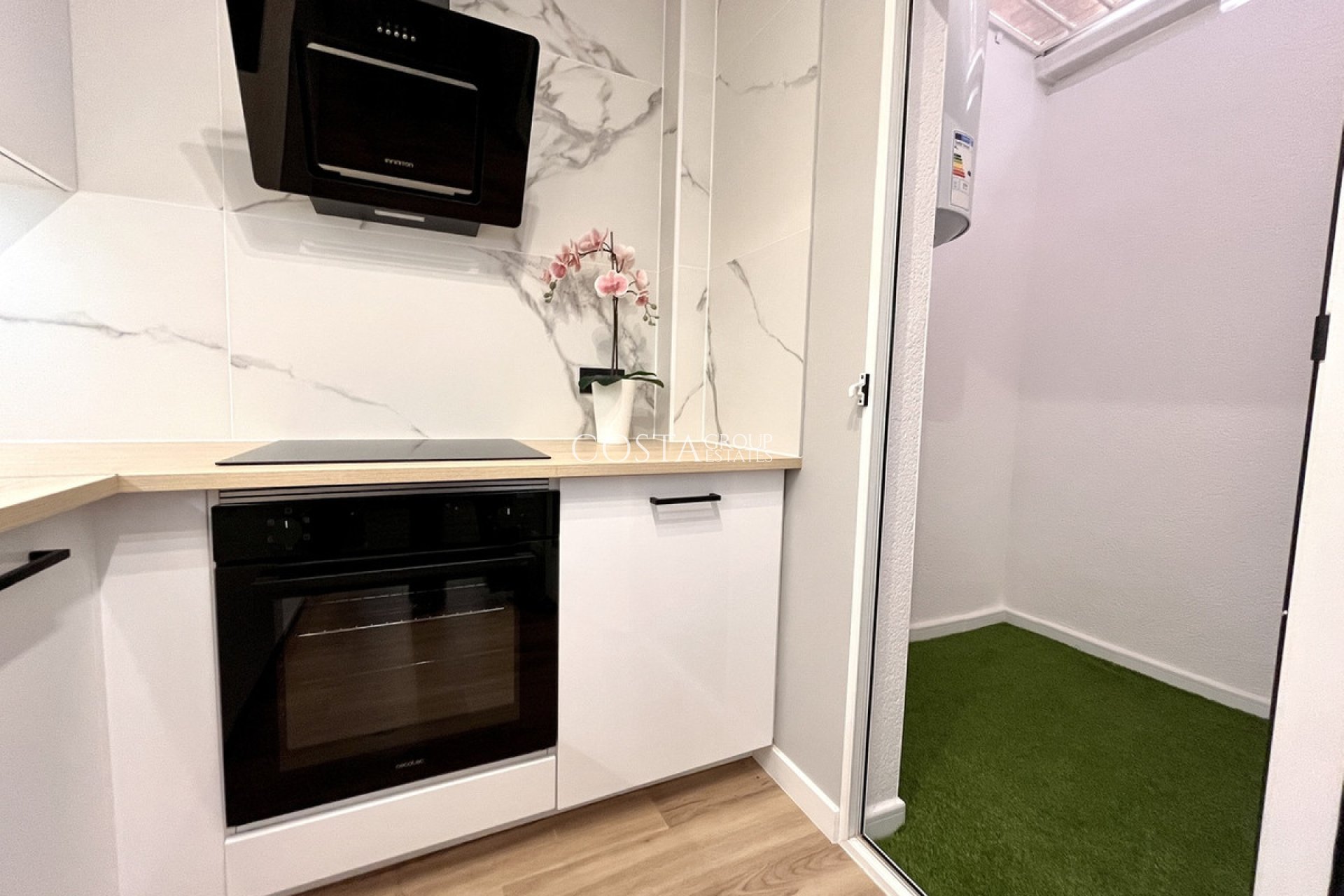 Resale - House -
Orihuela - Playa Flamenca