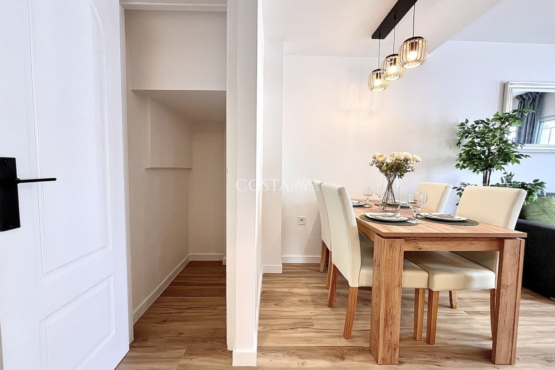 Resale - House -
Orihuela - Playa Flamenca