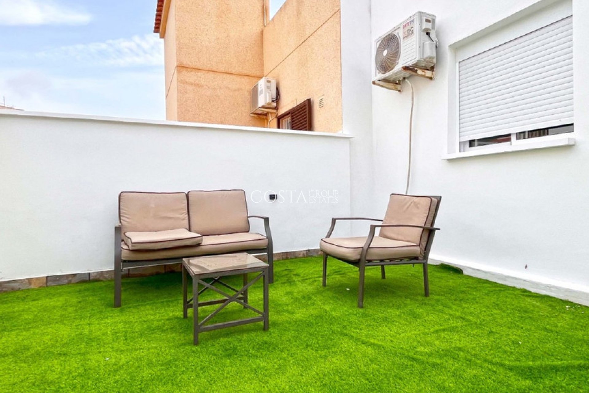 Resale - House -
Orihuela - Playa Flamenca