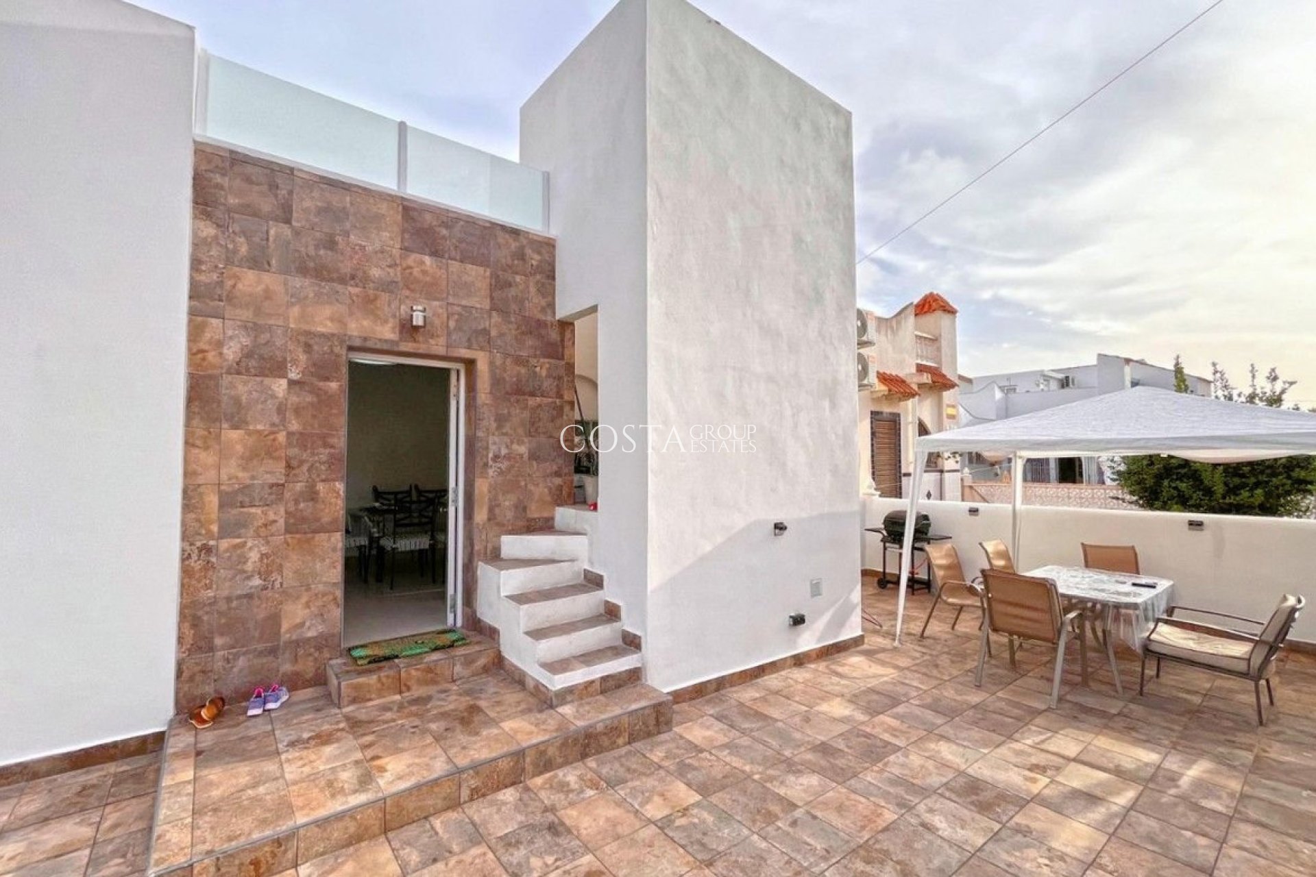 Resale - House -
Orihuela - Playa Flamenca