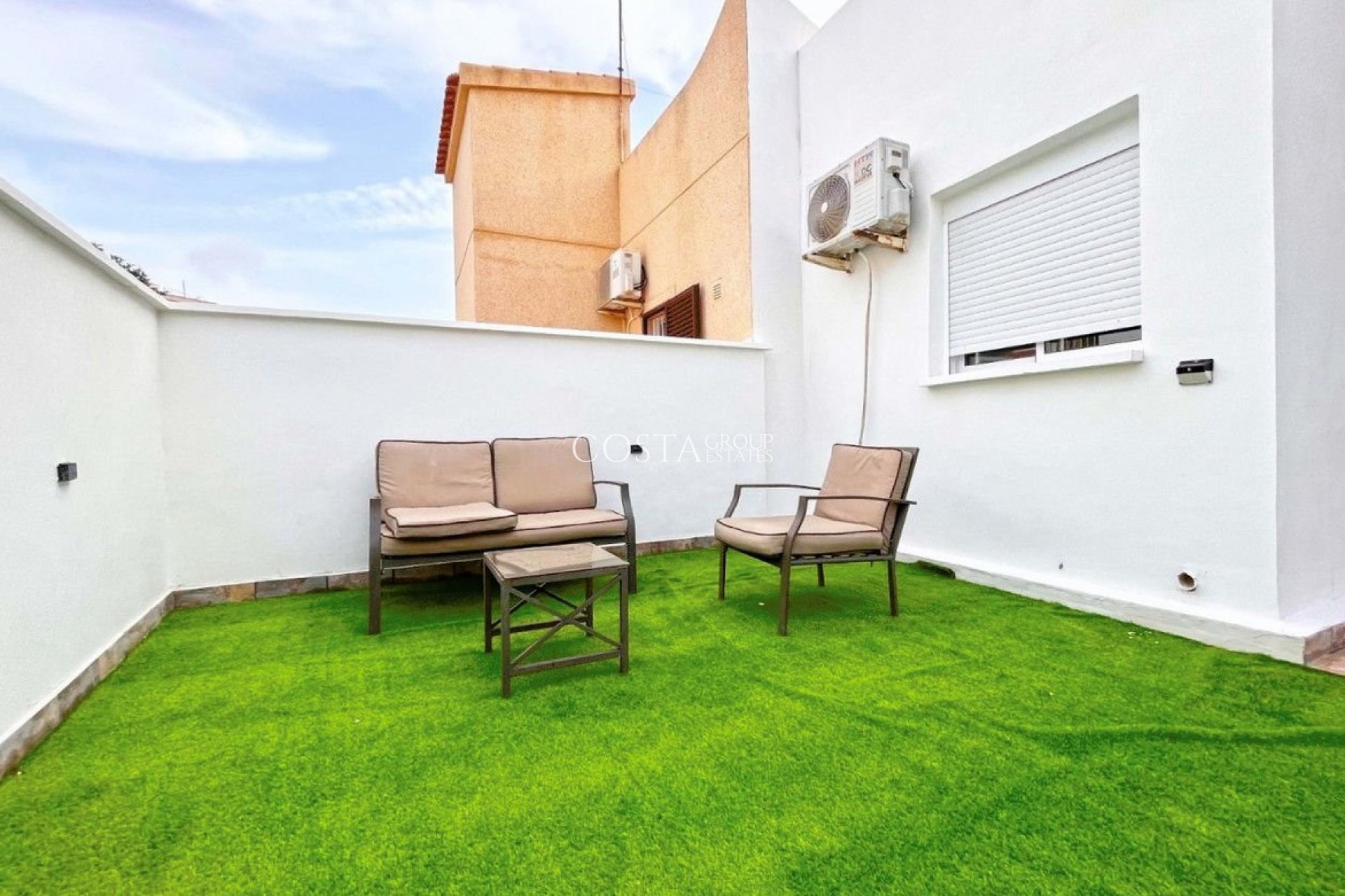 Resale - House -
Orihuela - Playa Flamenca