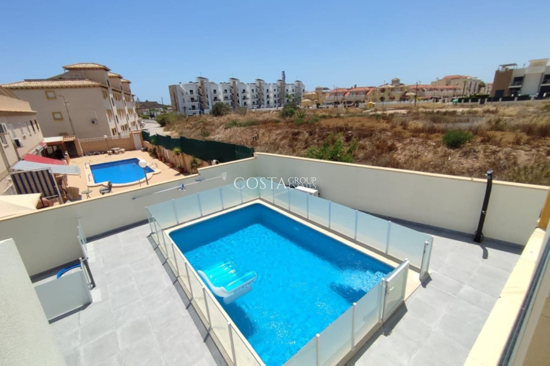 Resale - House -
Orihuela - Playa Flamenca