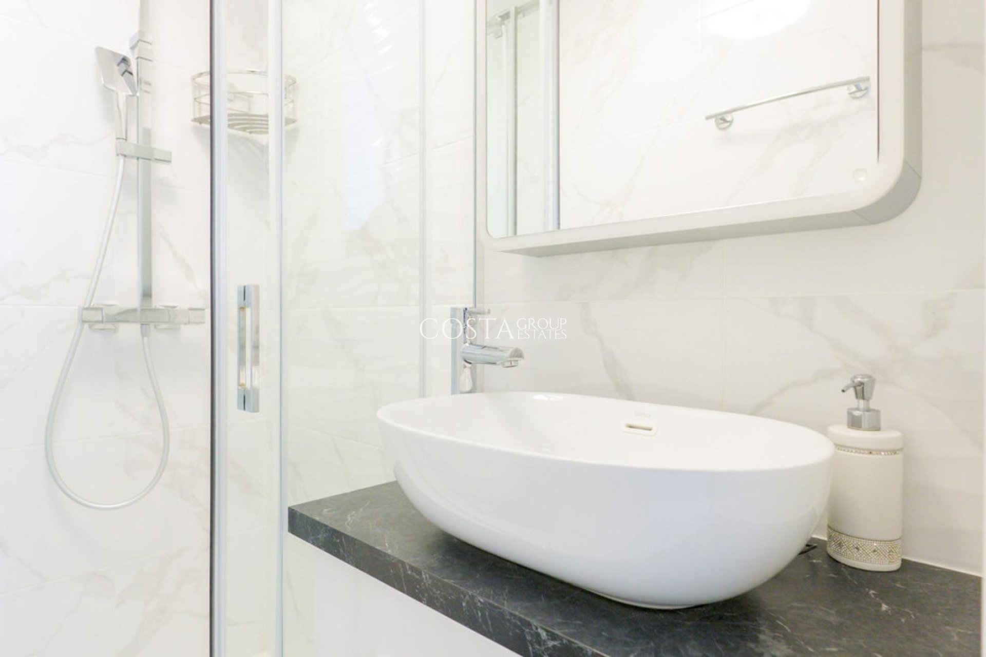 Resale - House -
Orihuela - Punta Prima