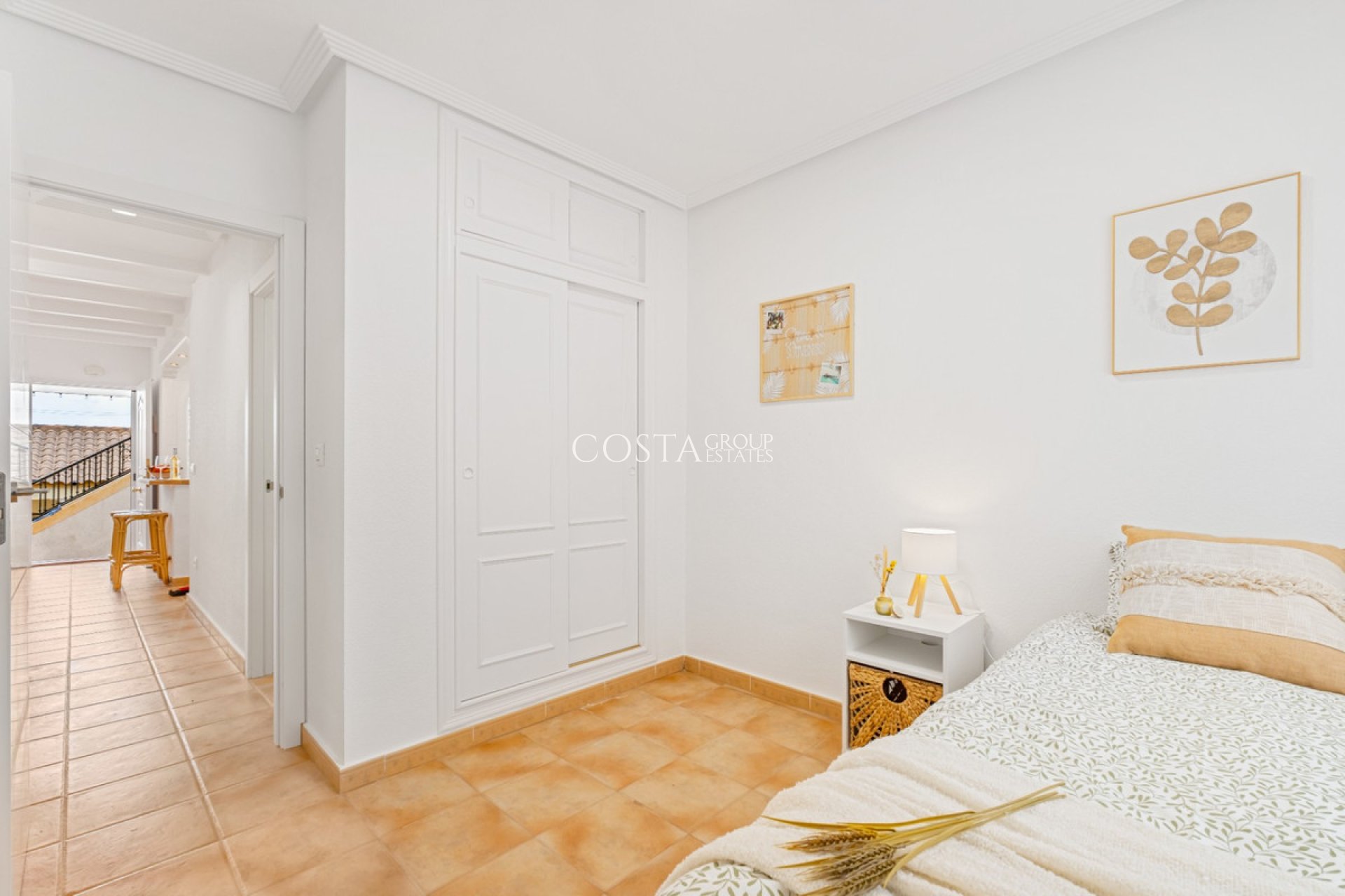Resale - House -
Orihuela - Villamartin