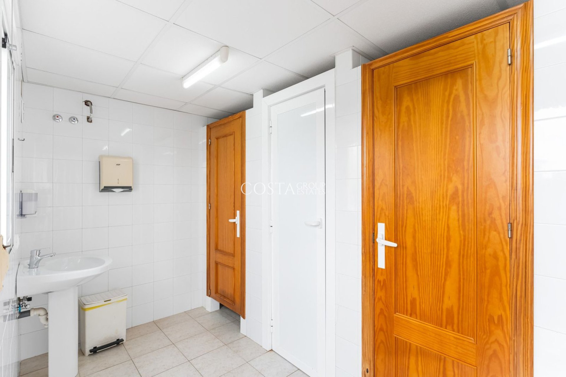 Resale - House -
Orihuela - Villamartin