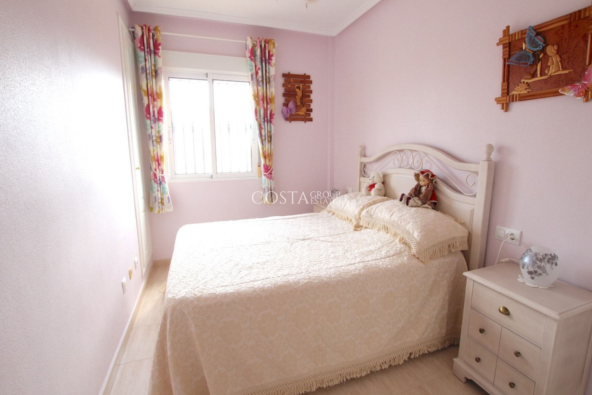 Resale - House -
Orihuela - Villamartin