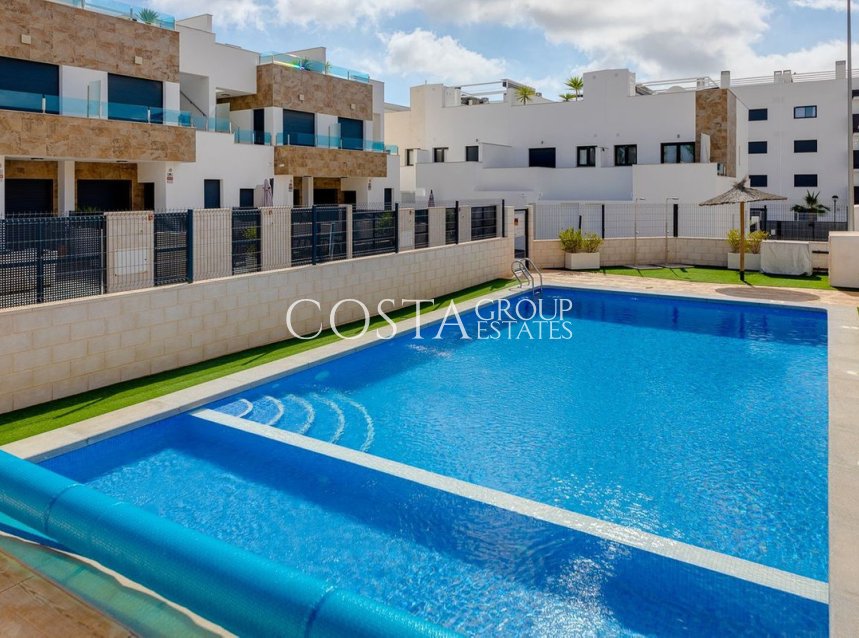 Resale - House -
Orihuela - Villamartin