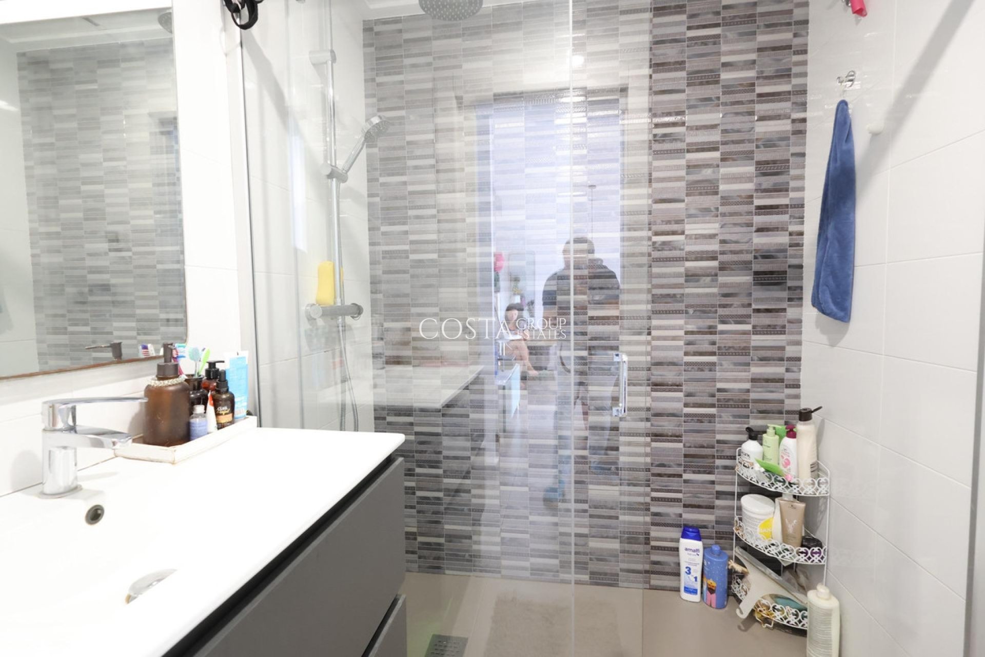 Resale - House -
Pilar de la Horadada - Pilar de la Horadada Centro