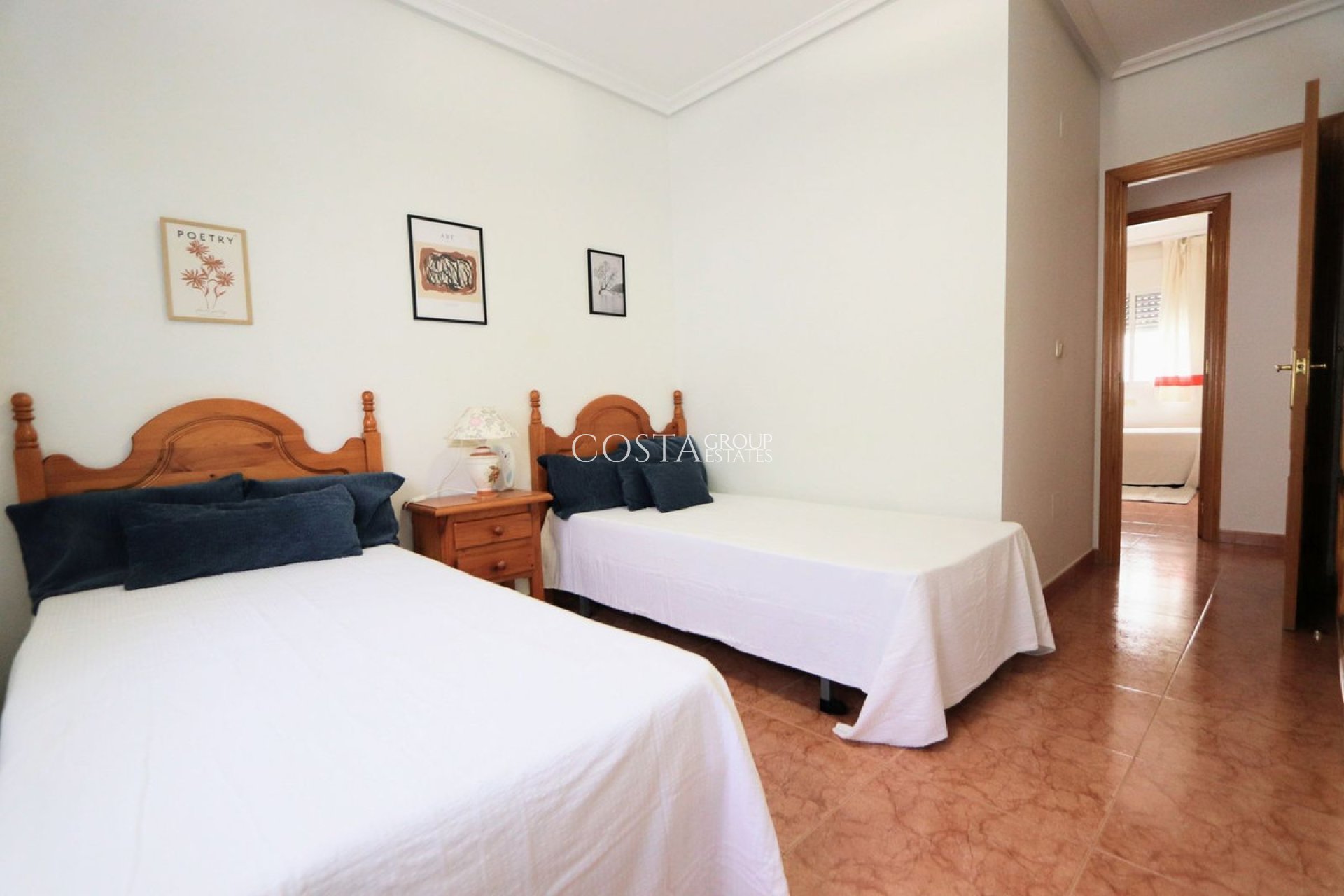 Resale - House -
Pilar de la Horadada - Torre De La Horadada