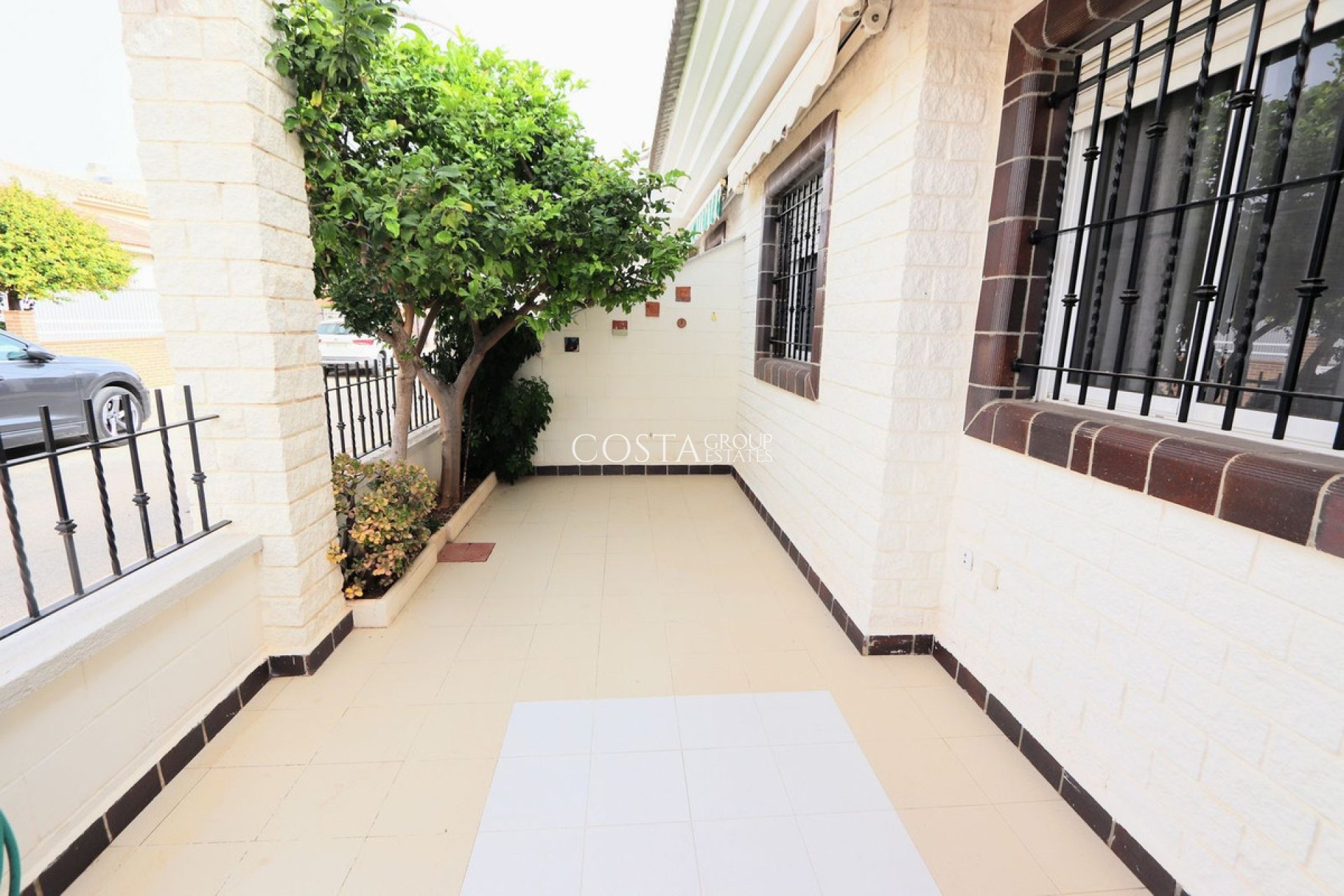 Resale - House -
Pilar de la Horadada - Torre De La Horadada