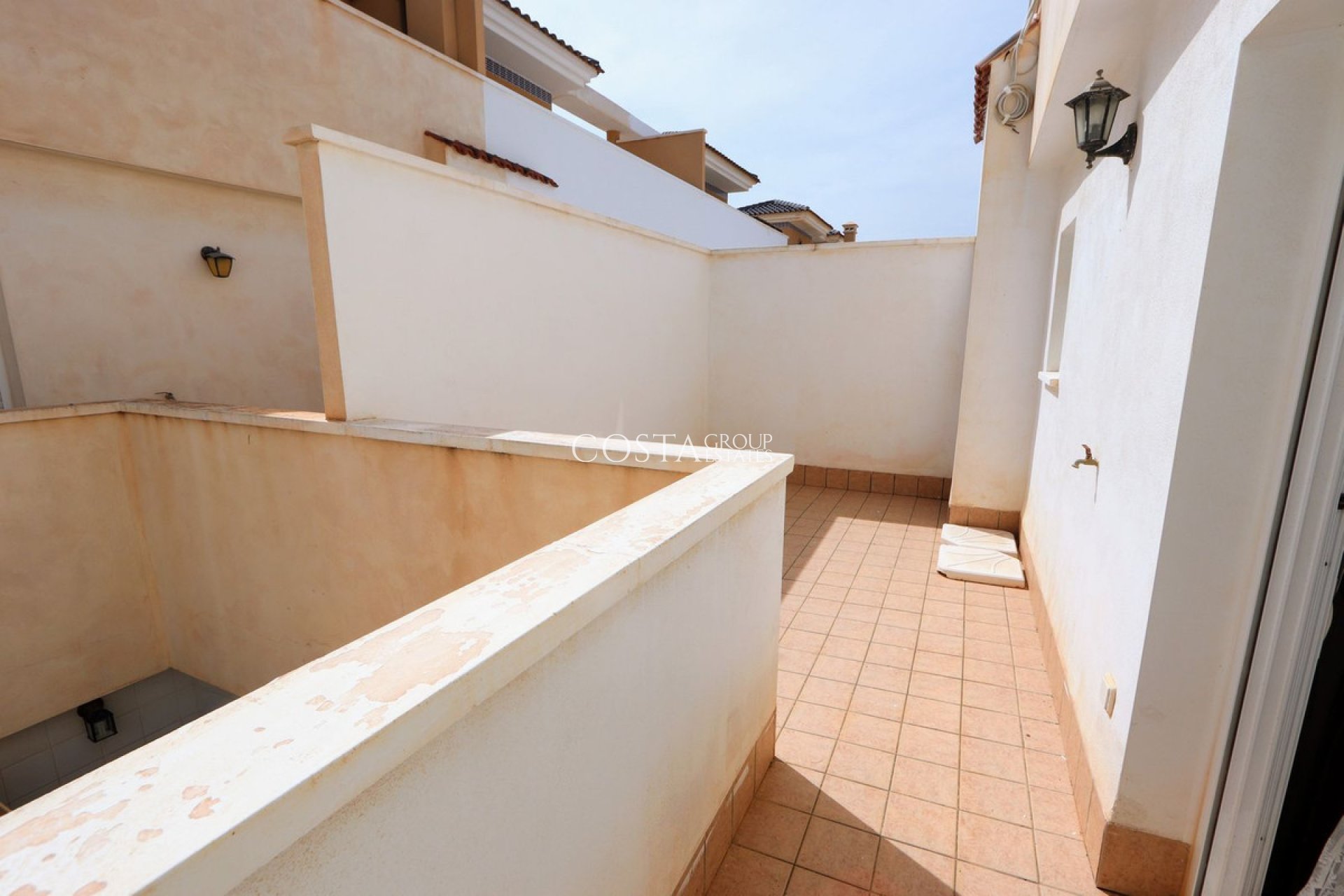 Resale - House -
Pilar de la Horadada - Torre De La Horadada