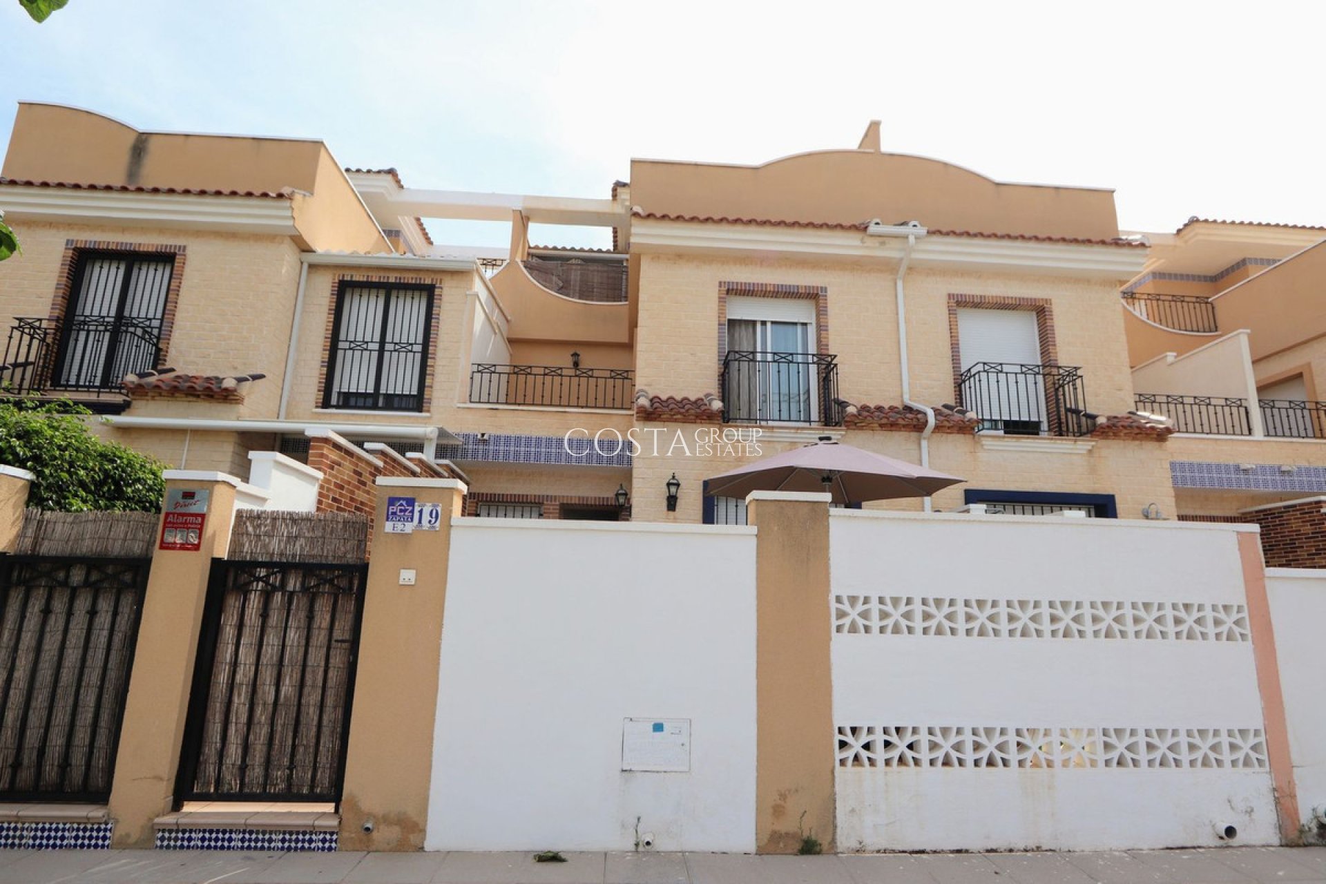 Resale - House -
Pilar de la Horadada - Torre De La Horadada