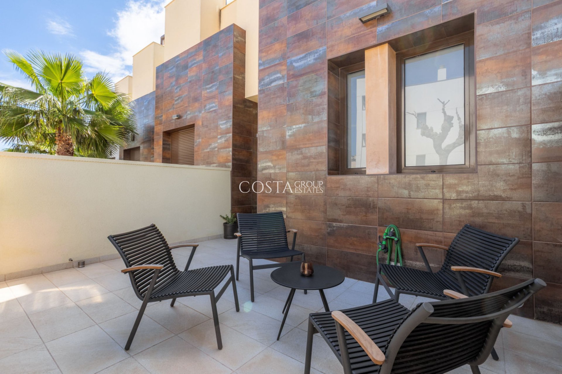 Resale - House -
Pilar de la Horadada - Torre De La Horadada