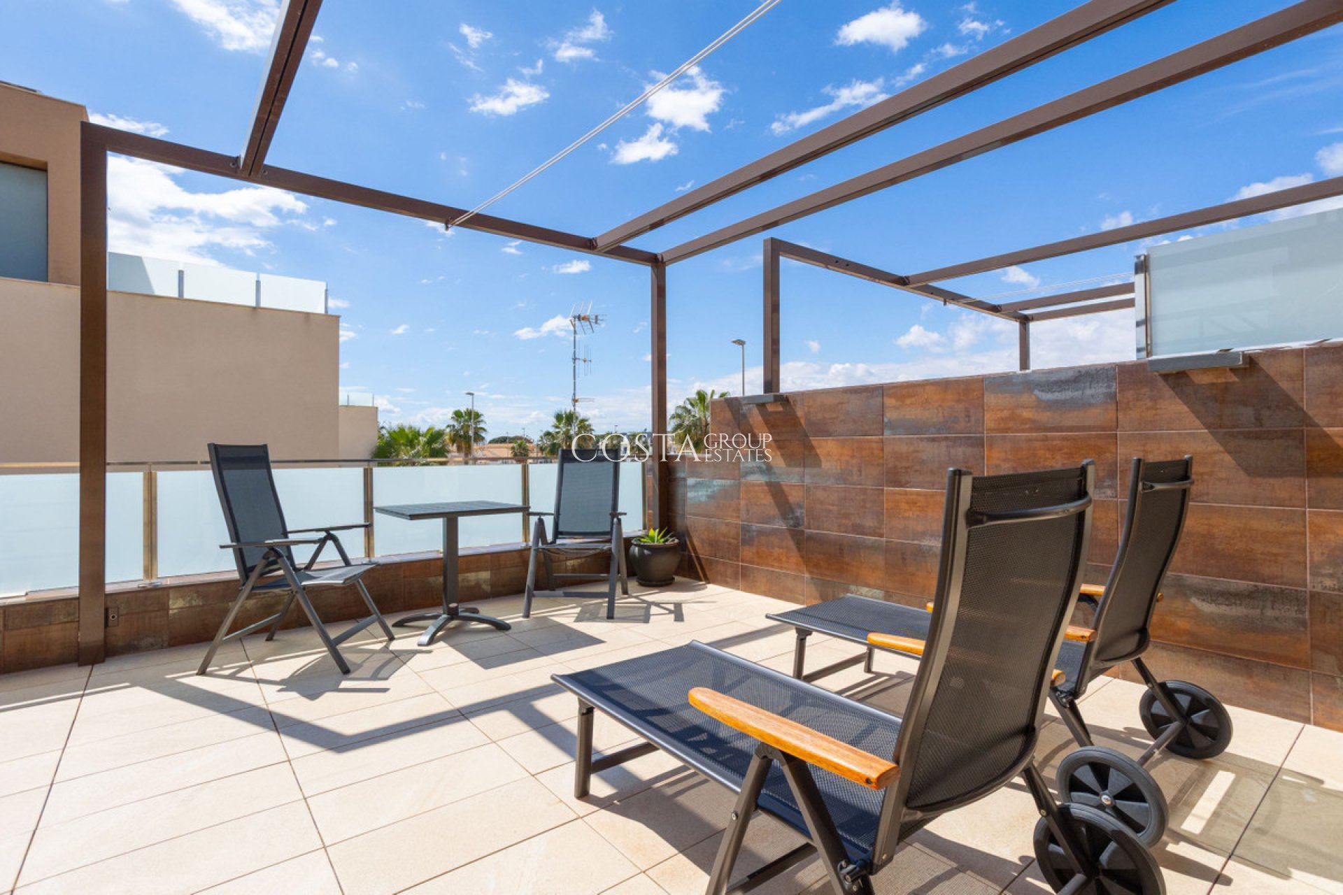 Resale - House -
Pilar de la Horadada - Torre De La Horadada