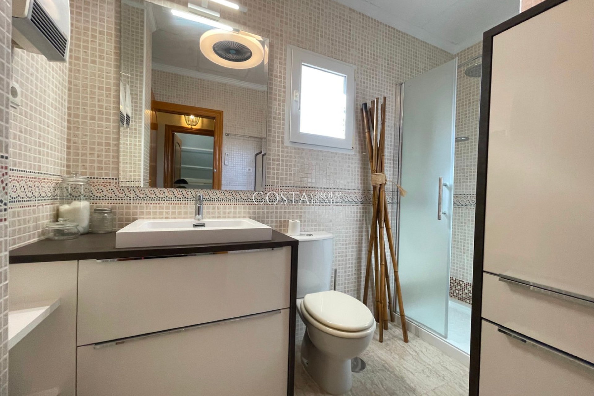 Resale - House -
Pilar de la Horadada - Torre De La Horadada