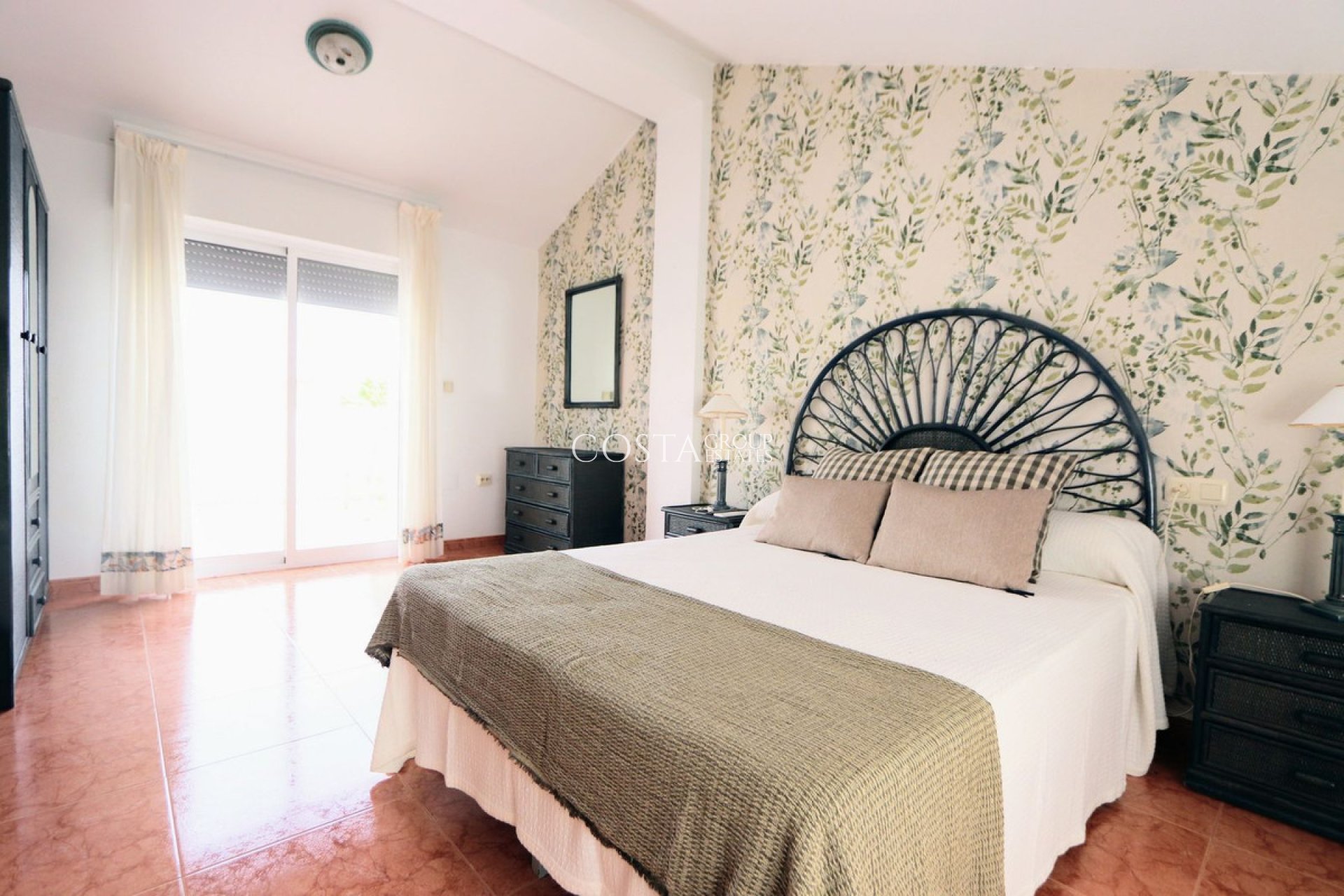 Resale - House -
Pilar de la Horadada - Torre De La Horadada