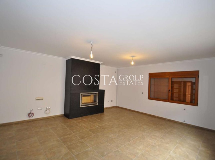 Resale - House -
Pinoso - Pinoso Centro