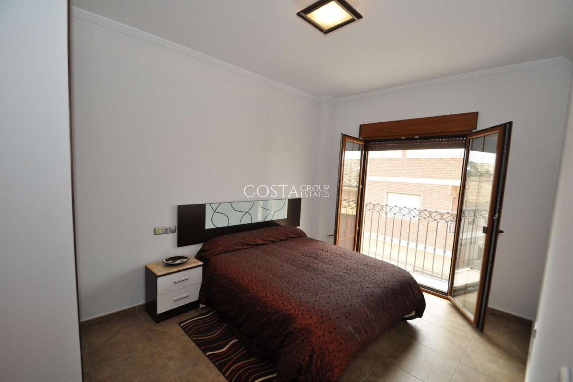 Resale - House -
Pinoso - Pinoso Centro