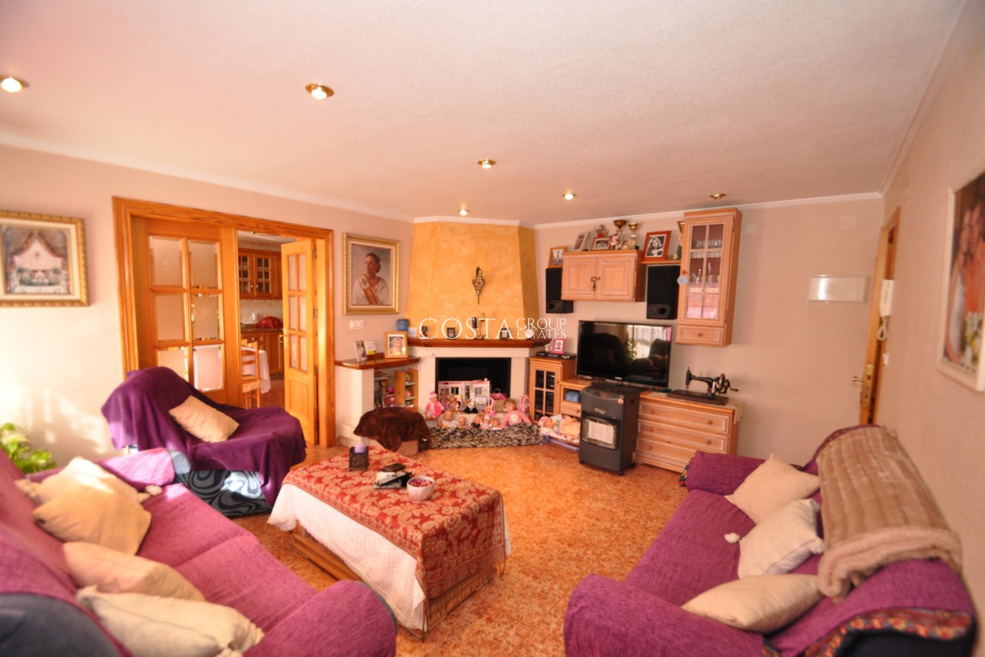 Resale - House -
Pinoso - Pinoso Centro