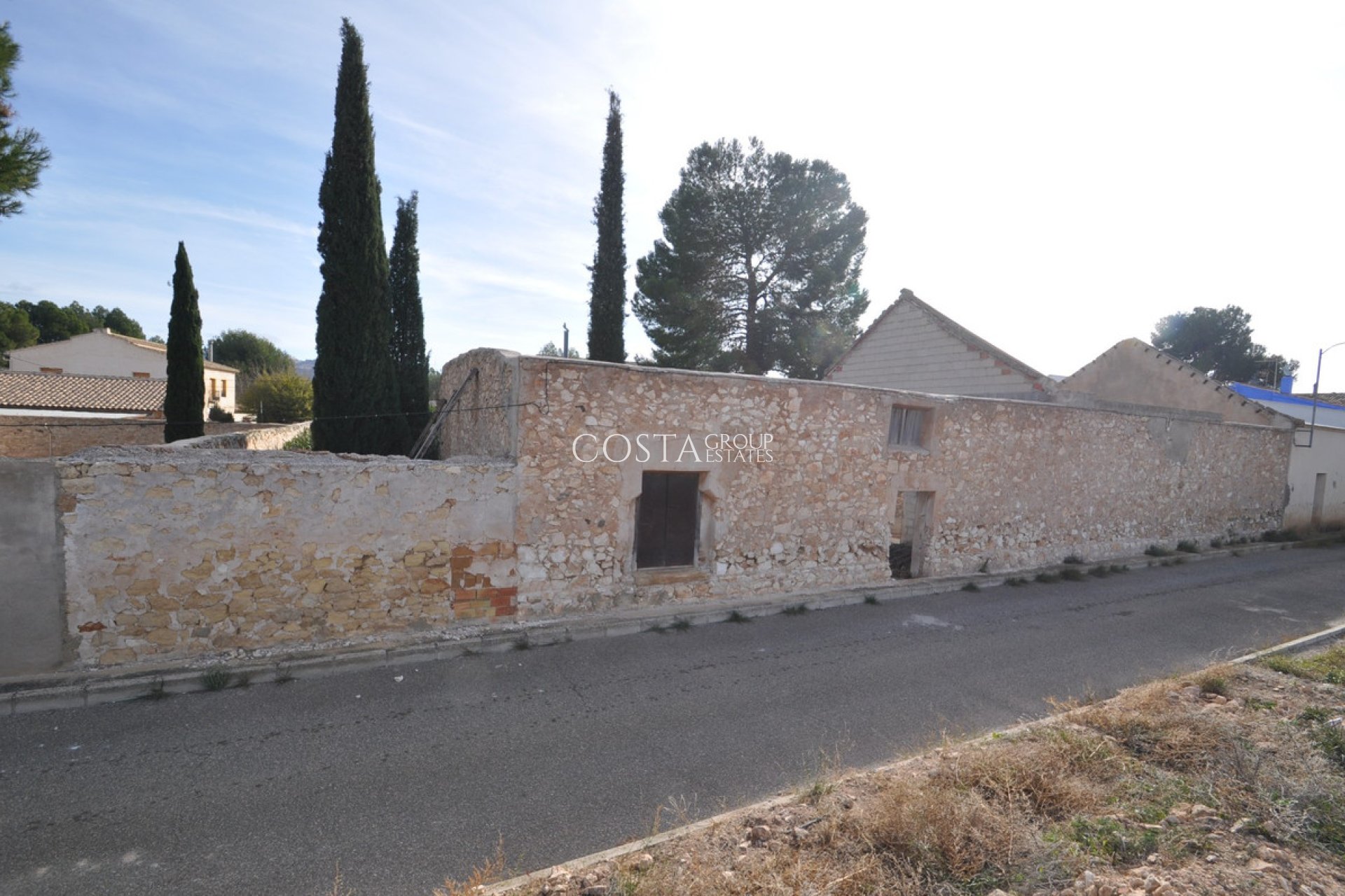 Resale - House -
Pinoso - Pinoso Centro