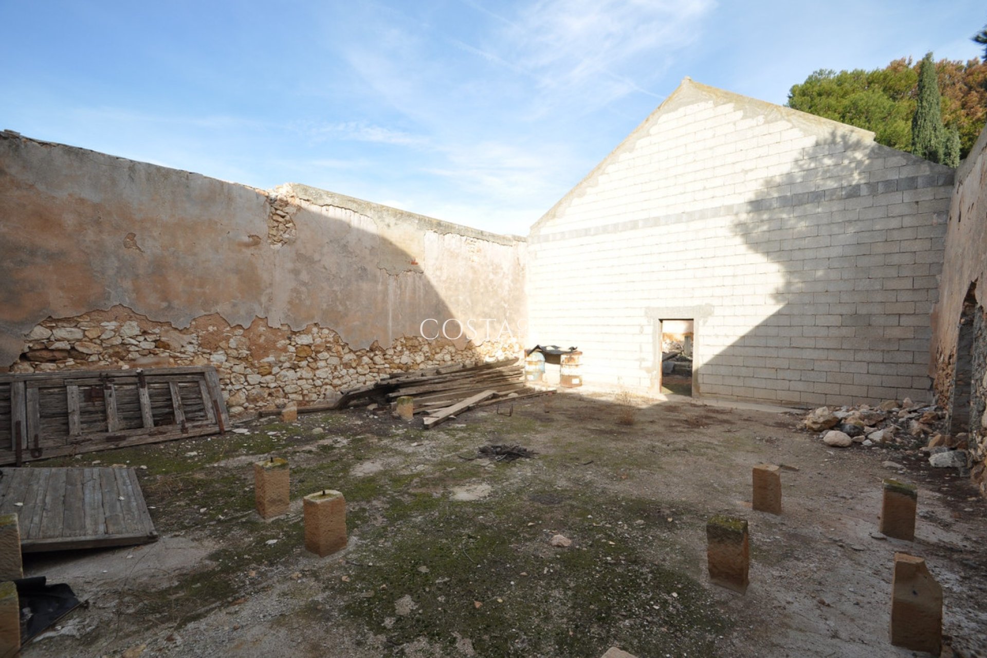 Resale - House -
Pinoso - Pinoso Centro