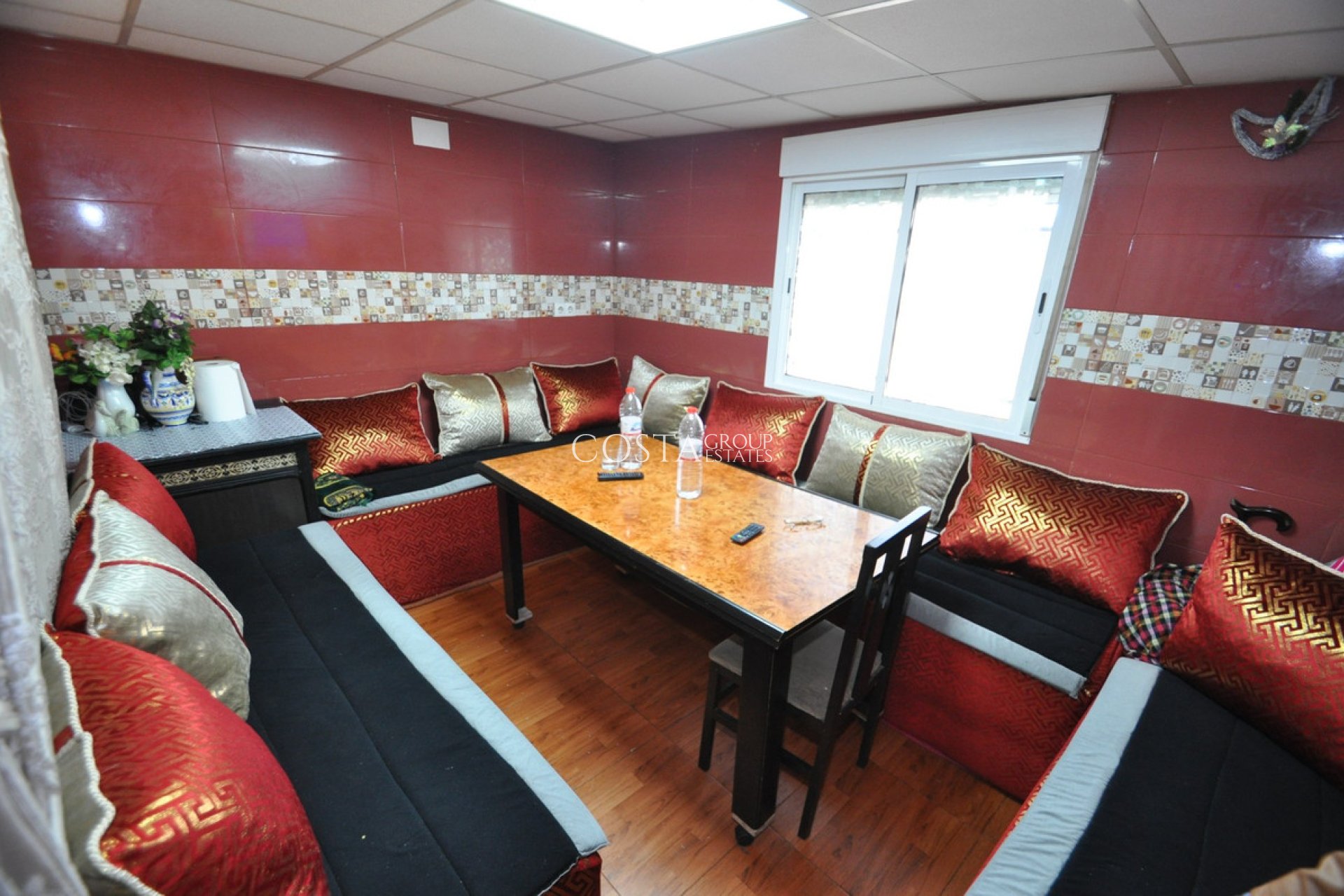 Resale - House -
Pinoso - Pinoso Centro