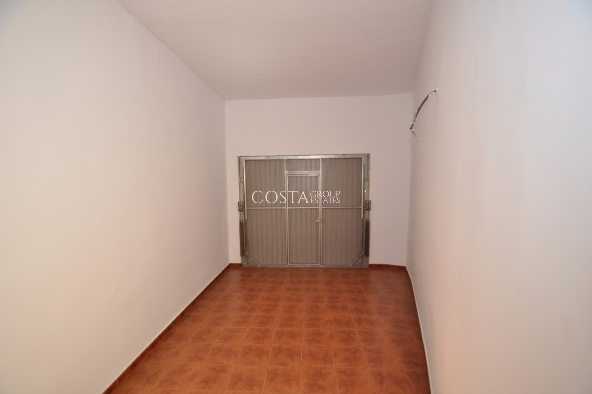 Resale - House -
Pinoso - Pinoso Centro