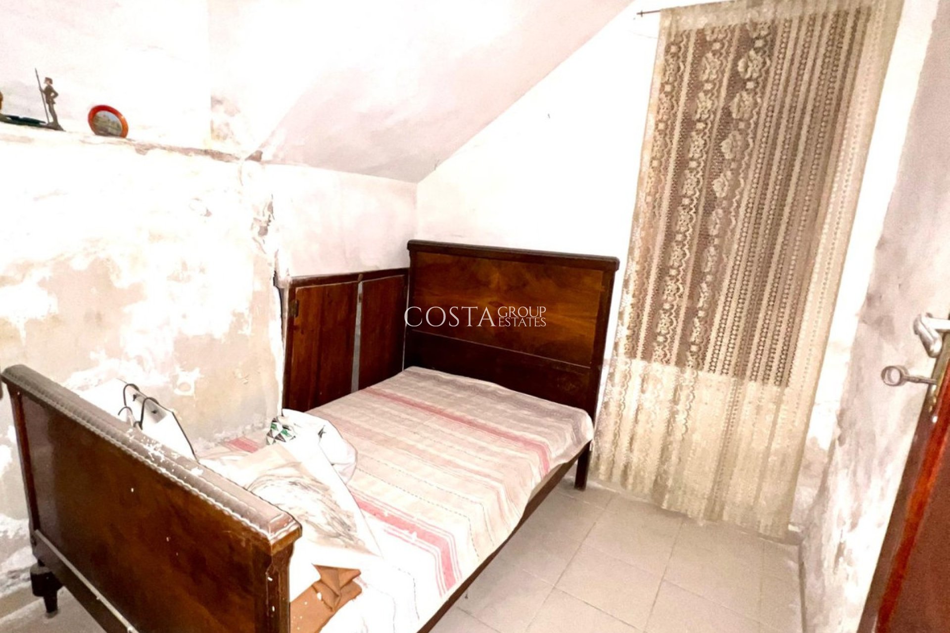 Resale - House -
Pinoso - Pinoso Centro