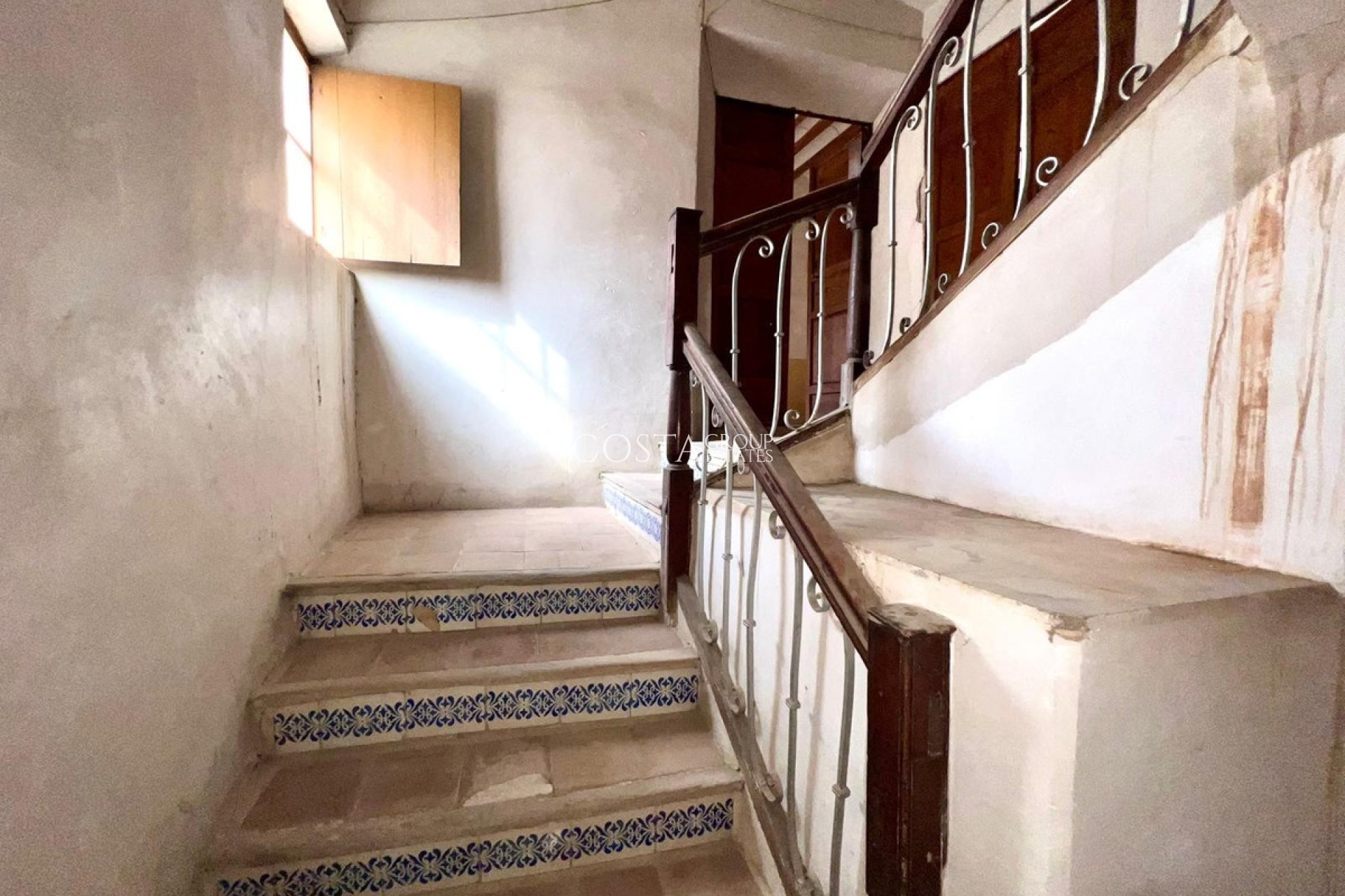 Resale - House -
Pinoso - Pinoso Centro