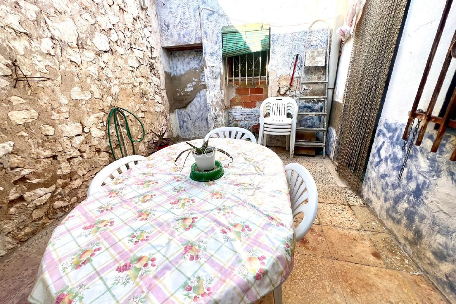 Resale - House -
Pinoso - Pinoso Centro