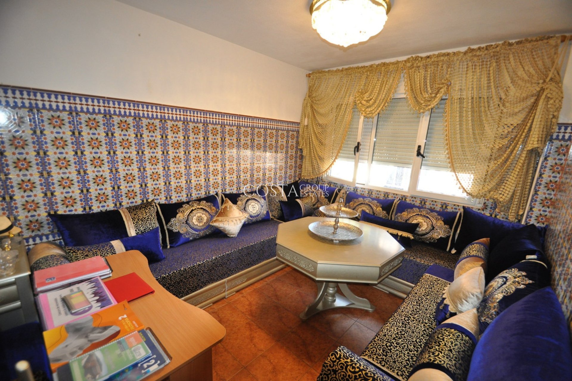 Resale - House -
Pinoso - Pinoso Centro