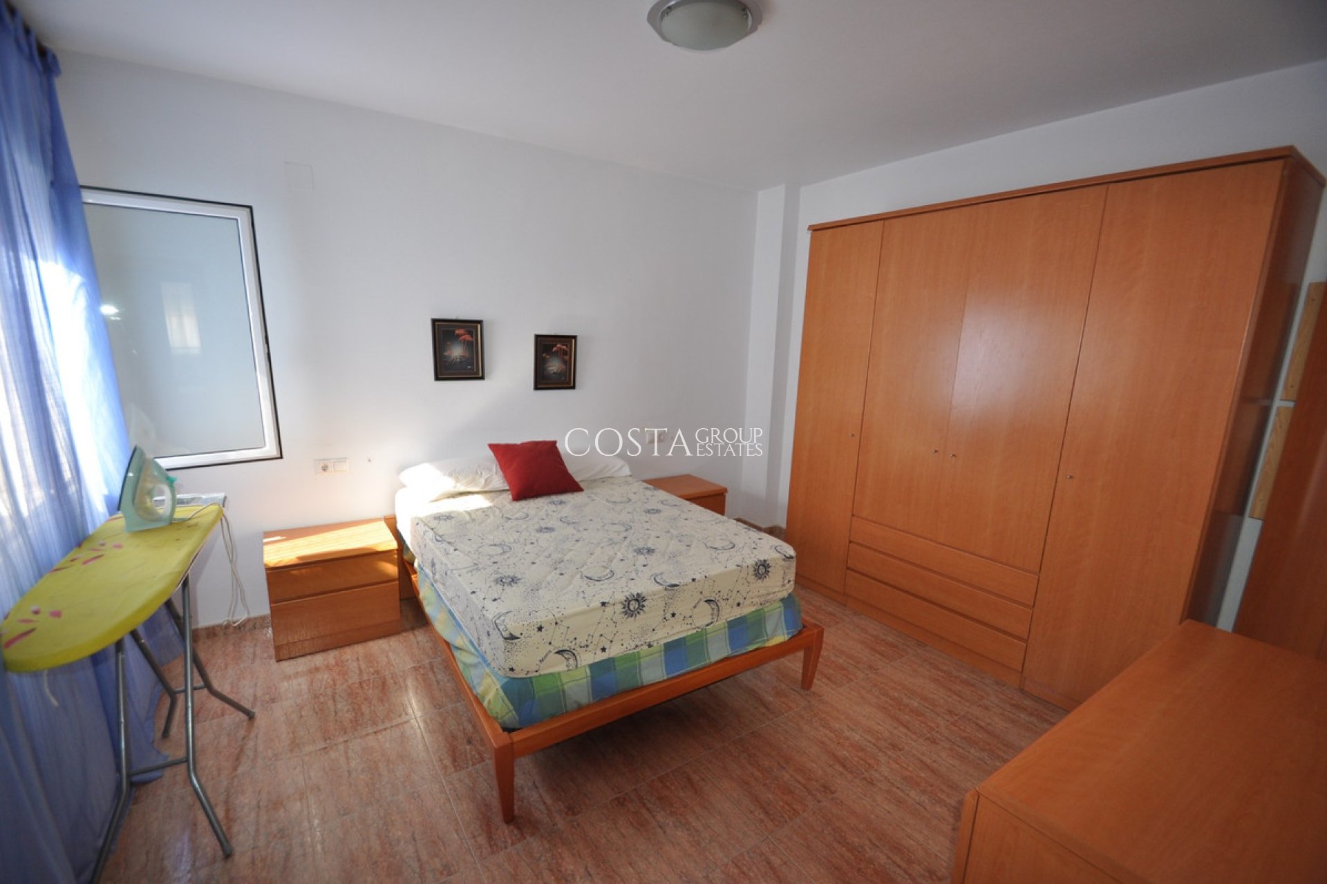Resale - House -
Pinoso - Pinoso Centro