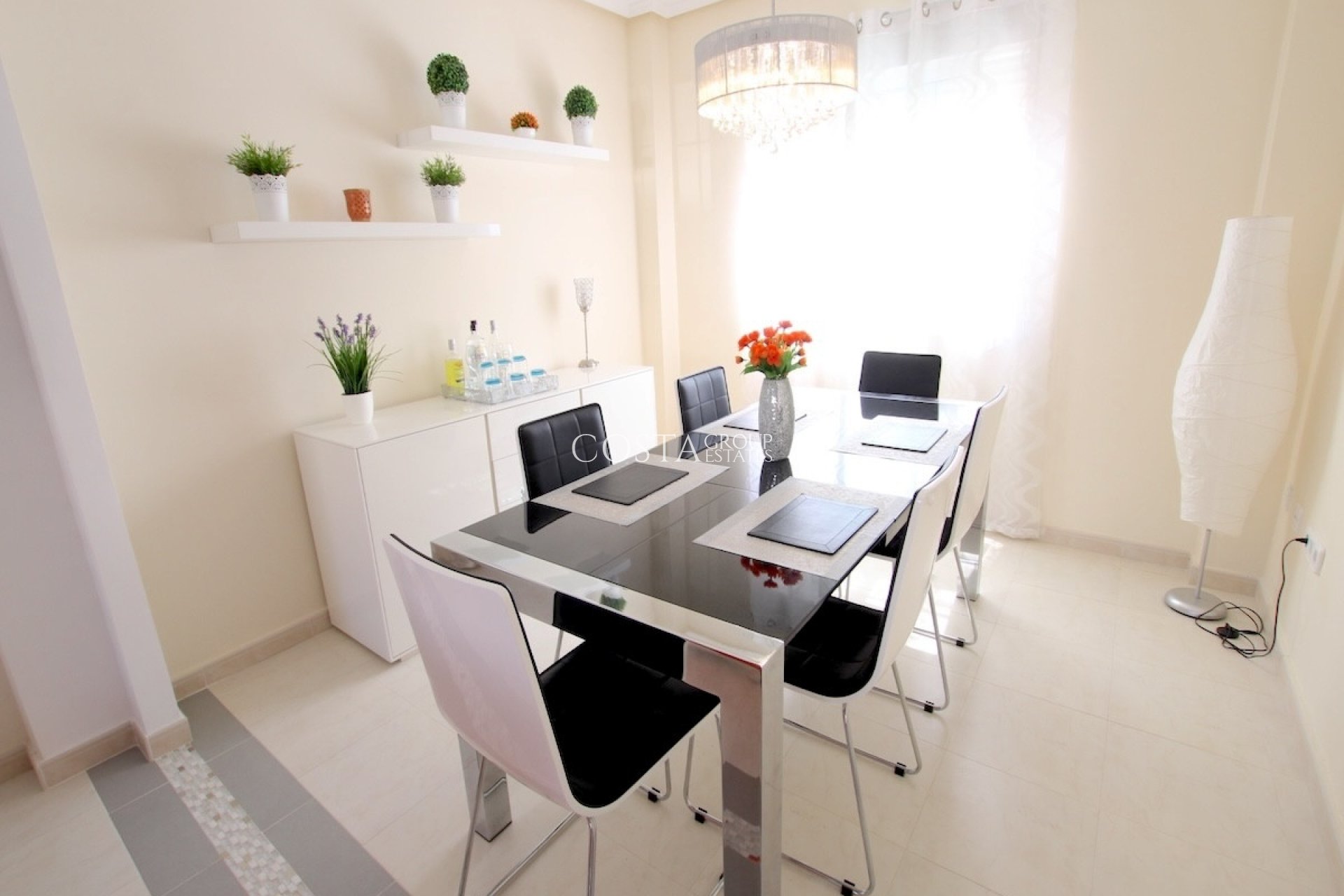 Resale - House -
Rojales - Ciudad Quesada