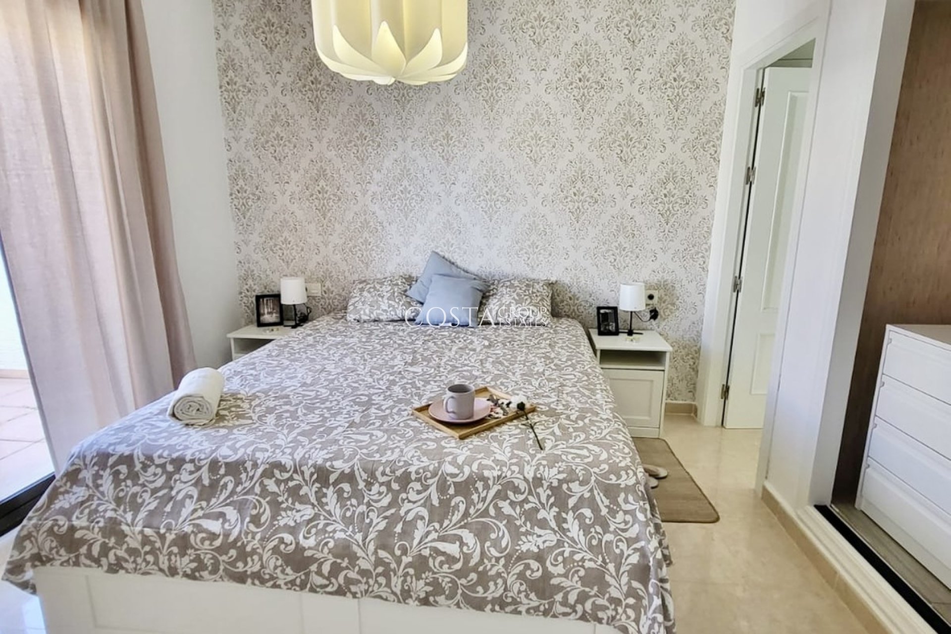 Resale - House -
San Miguel de Salinas - San Miguel de Salinas Centro