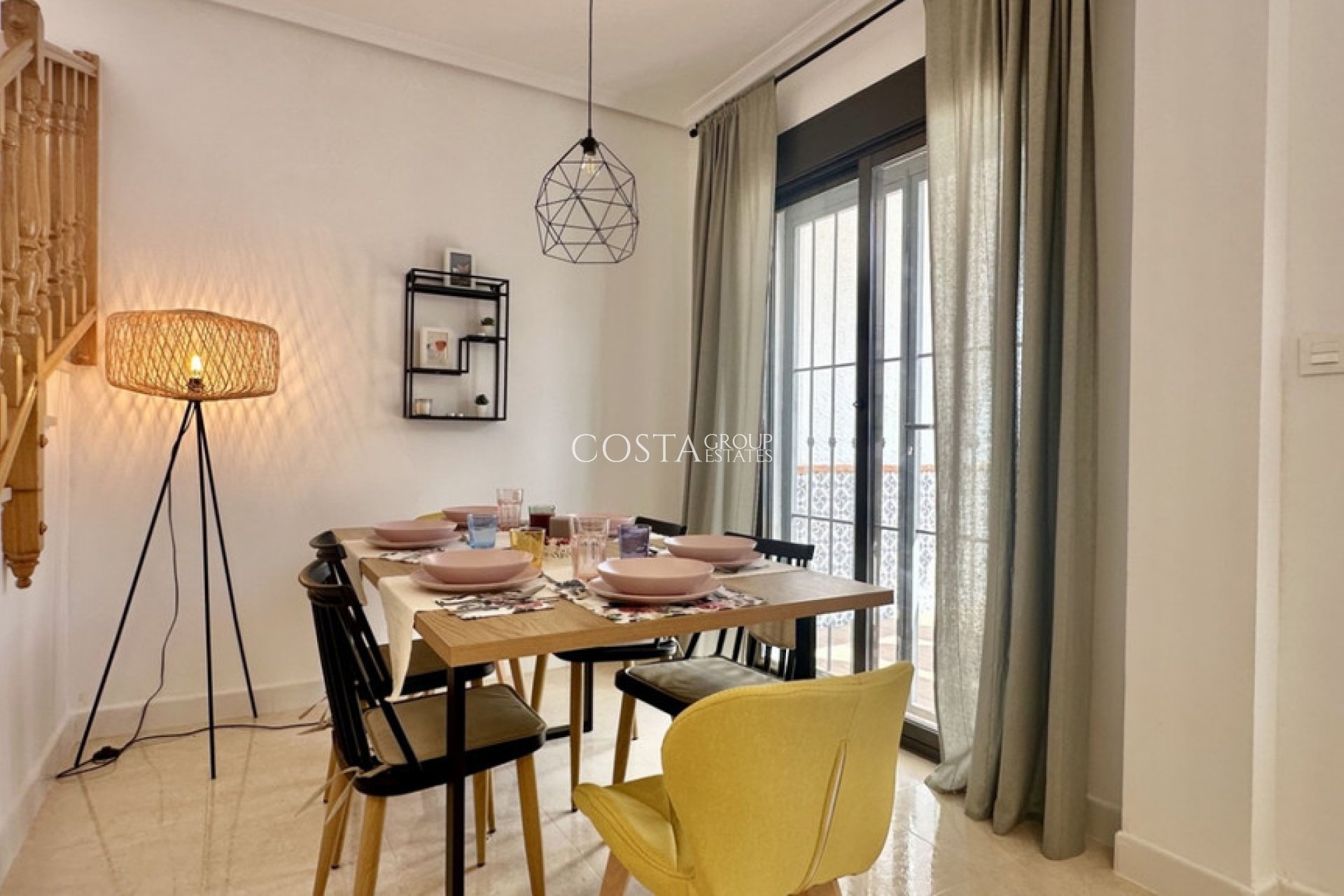 Resale - House -
San Miguel de Salinas - San Miguel de Salinas Centro