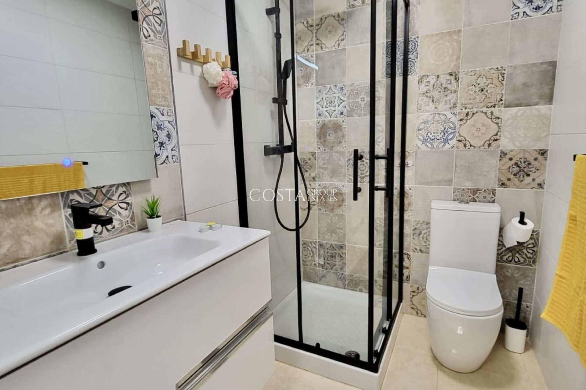 Resale - House -
San Miguel de Salinas - San Miguel de Salinas Centro